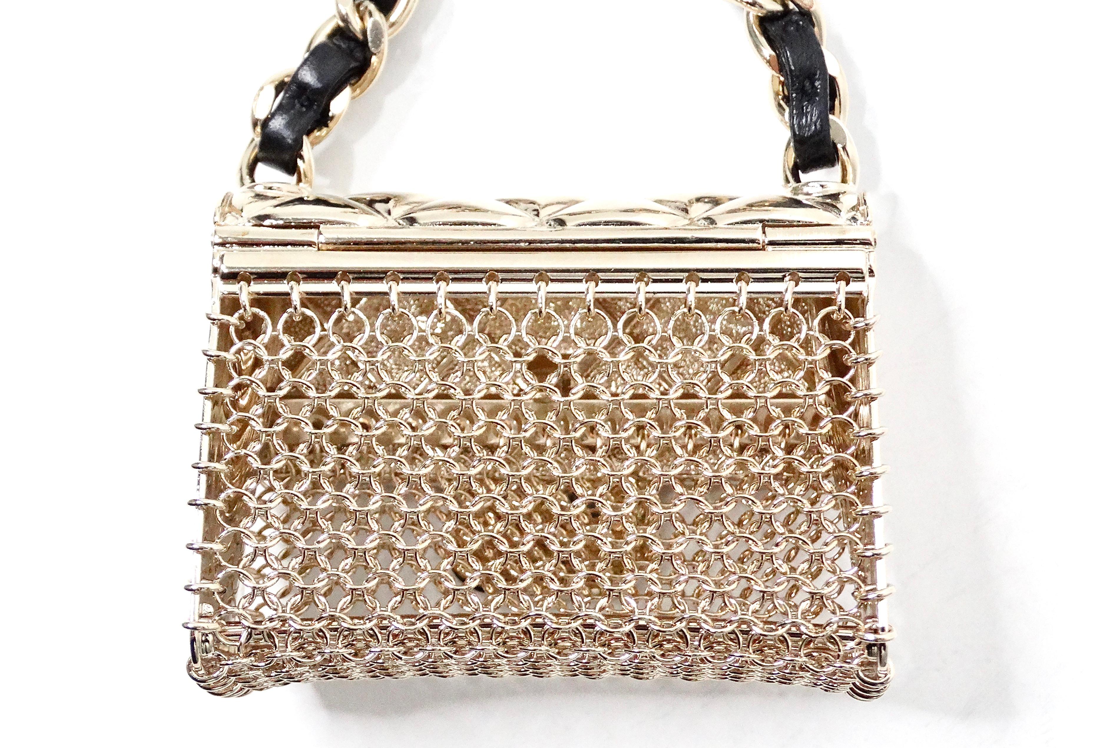 Chanel Flap Bag Charm Catena Cintura o Collana 2021 in vendita 2