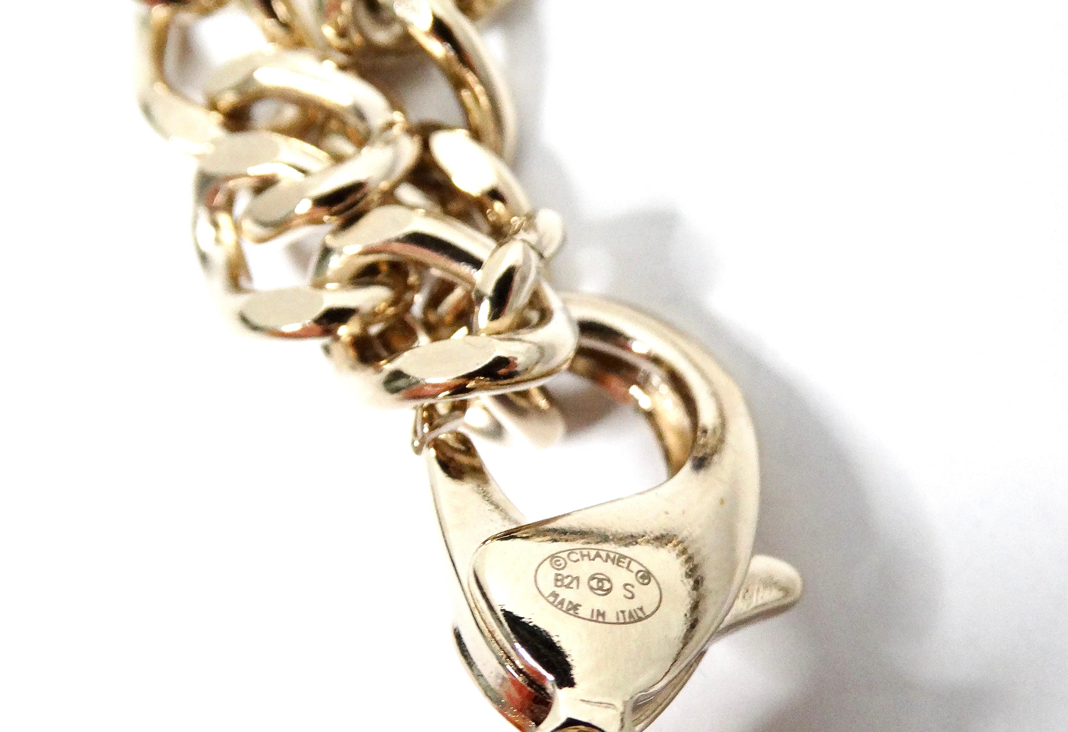 Chanel Flap Bag Charm Catena Cintura o Collana 2021 in vendita 4
