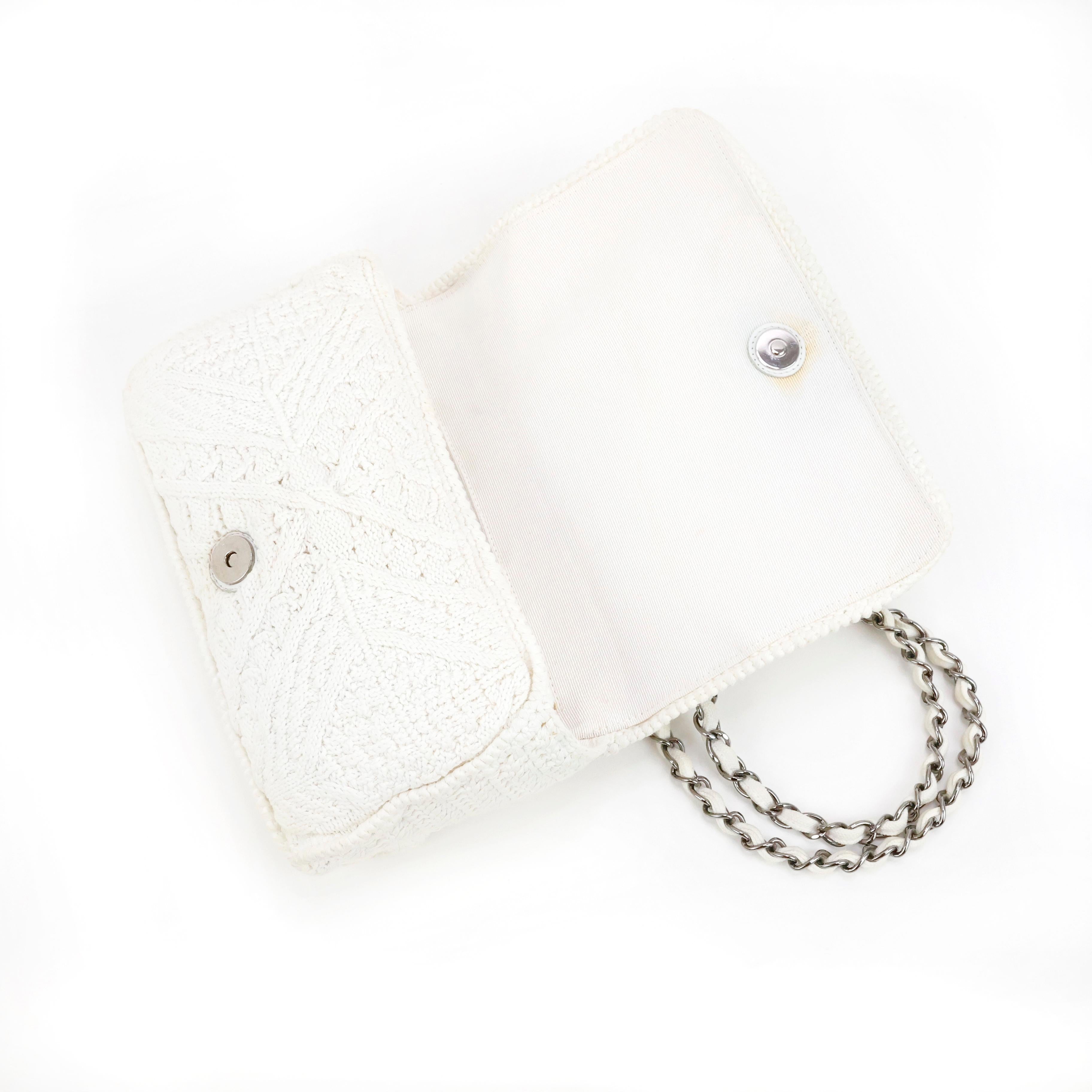 Chanel Flap Bag in Crochet For Sale 6