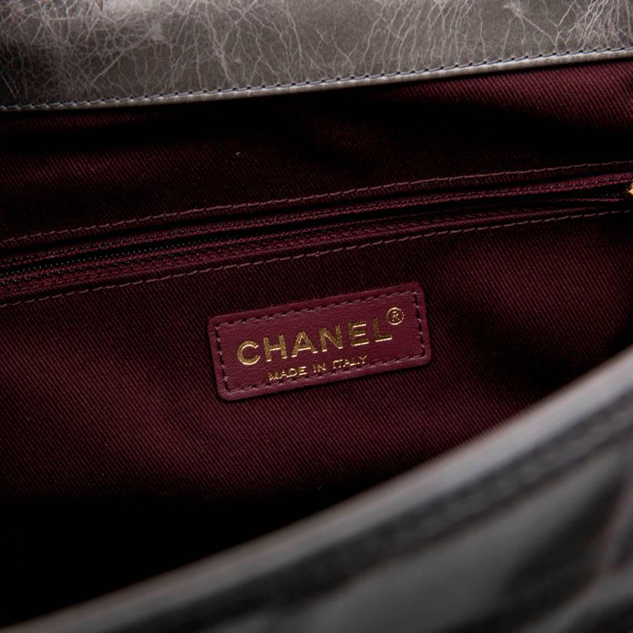 Chanel Gray Varnished Quilted Aged Leather and Galuchat Flap Bag 11