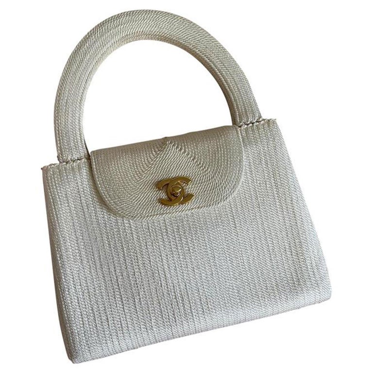Chanel Flap Bag with Woven Silk Vintage Top Handle Off White Beige Raffia  Tote For Sale at 1stDibs