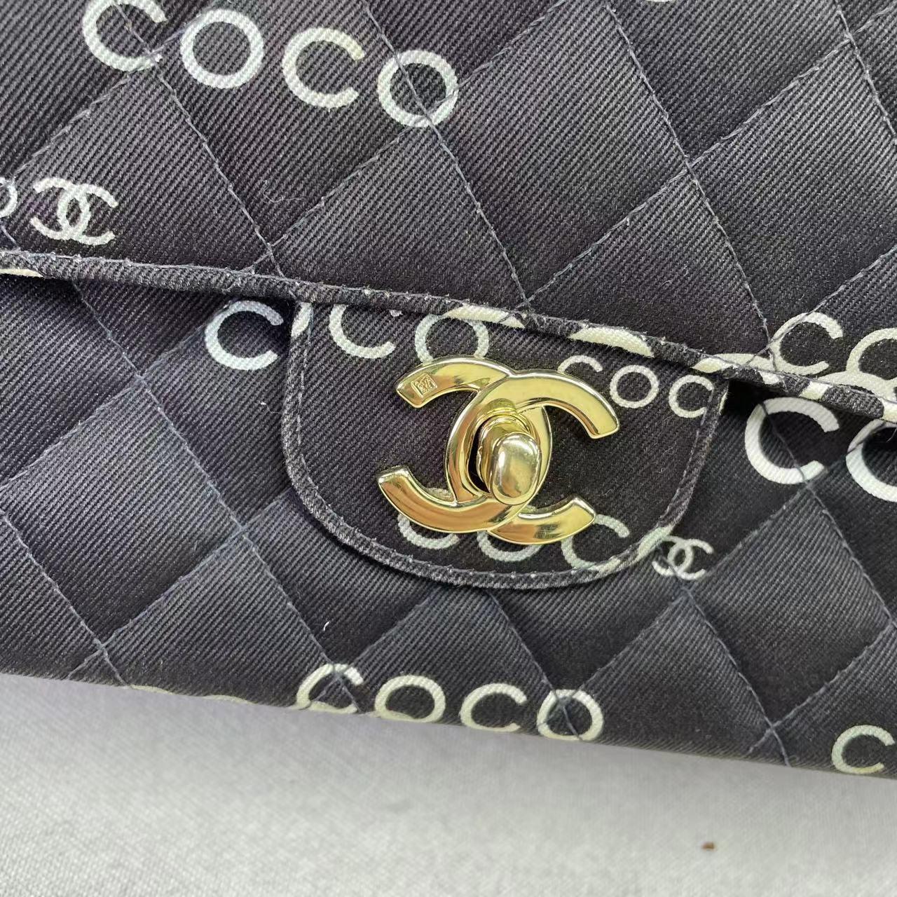 Chanel Flap Diamond Stitch 2002 Denim with Coco Logo Prints 24k Gold Hardware For Sale 7