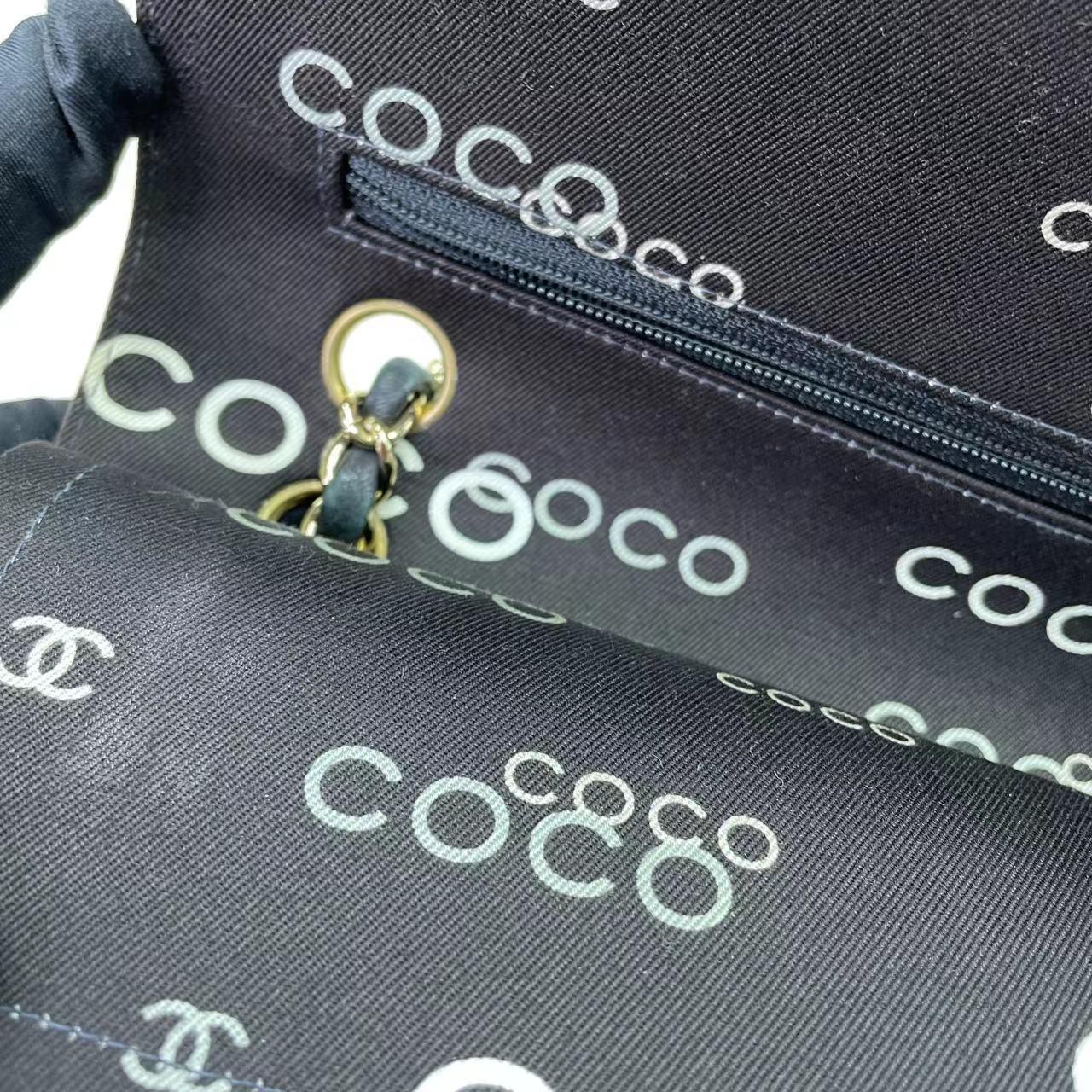 Chanel Flap Diamond Stitch 2002 Denim with Coco Logo Prints 24k Gold Hardware For Sale 9