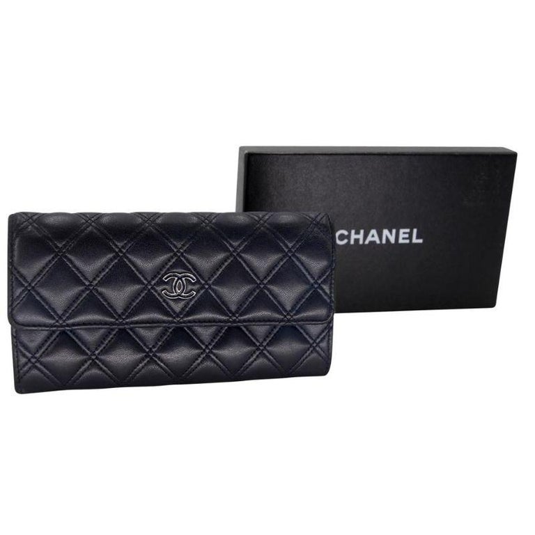 Chanel Cambon Silver Big CC Monogram Quilted Lambskin Wallet CC-W0209N-0006