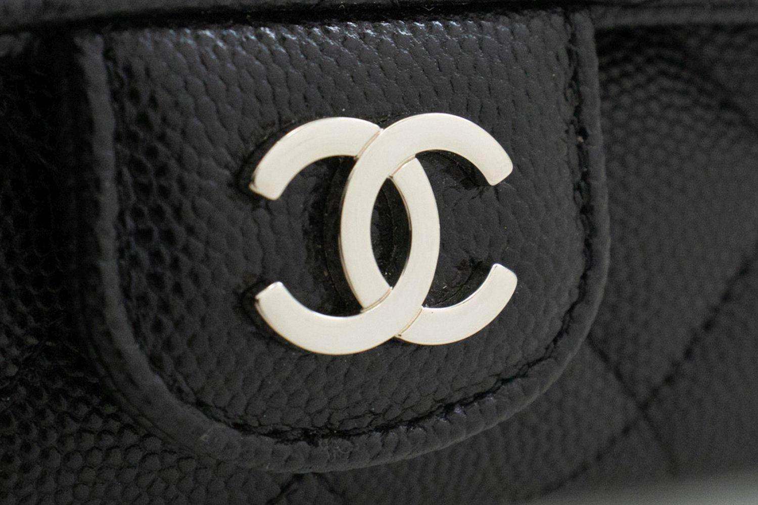 CHANEL Klappe Telefonhalter mit Kettentasche Schwarze Crossbody Clutch im Angebot 8