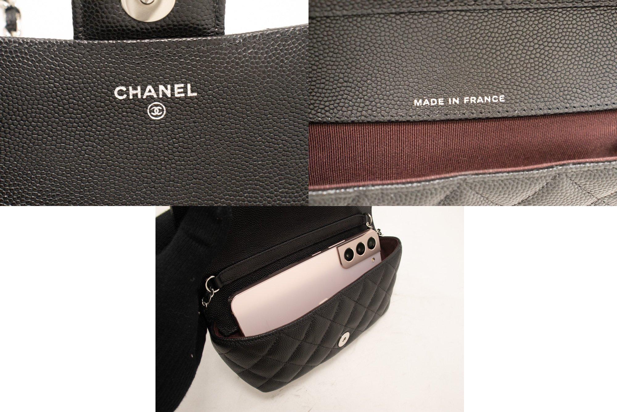 CHANEL Klappe Telefonhalter mit Kettentasche Schwarze Crossbody Clutch im Angebot 4