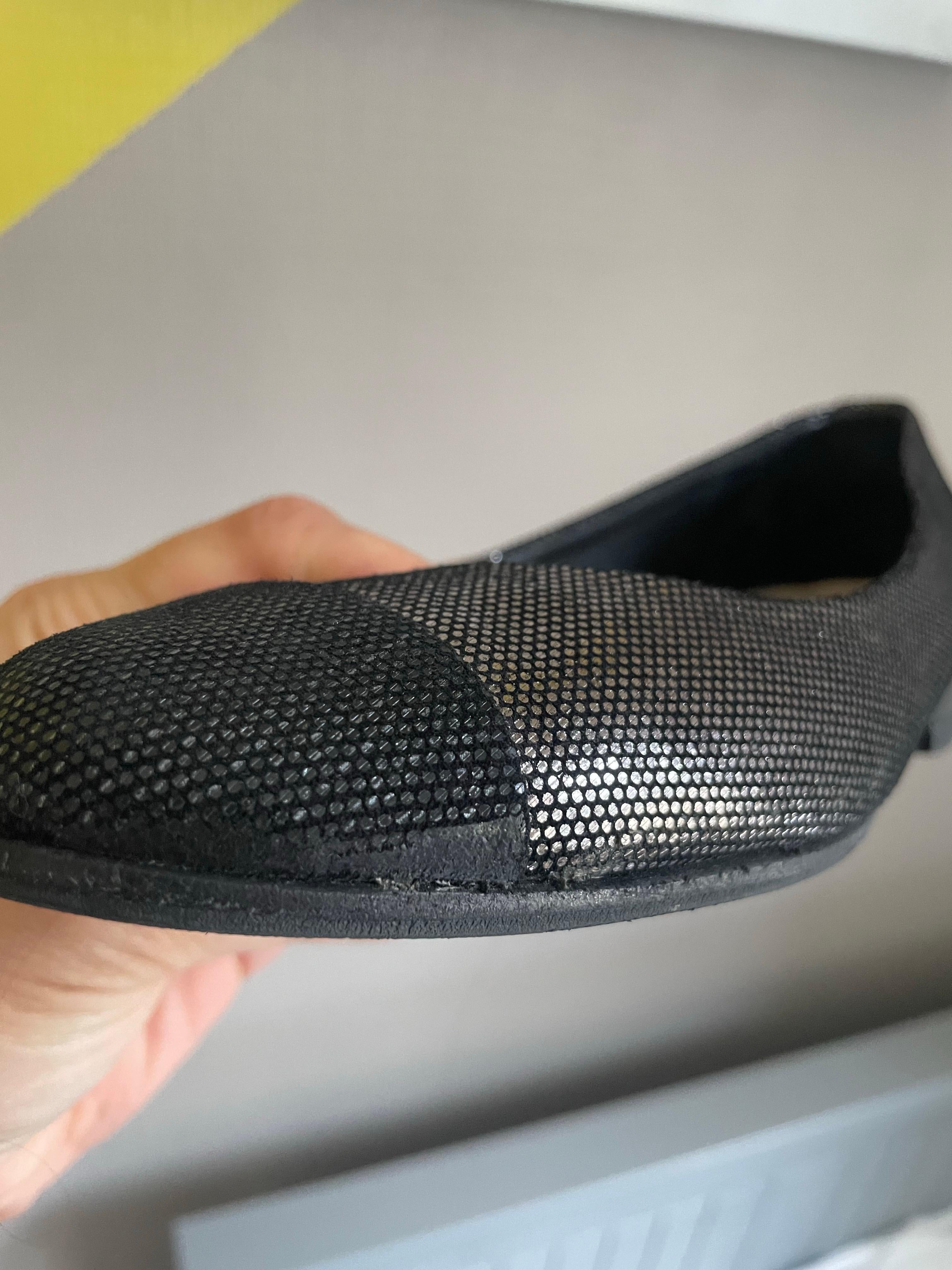 CHANEL Flat ballerina shoes CC in vendita 5