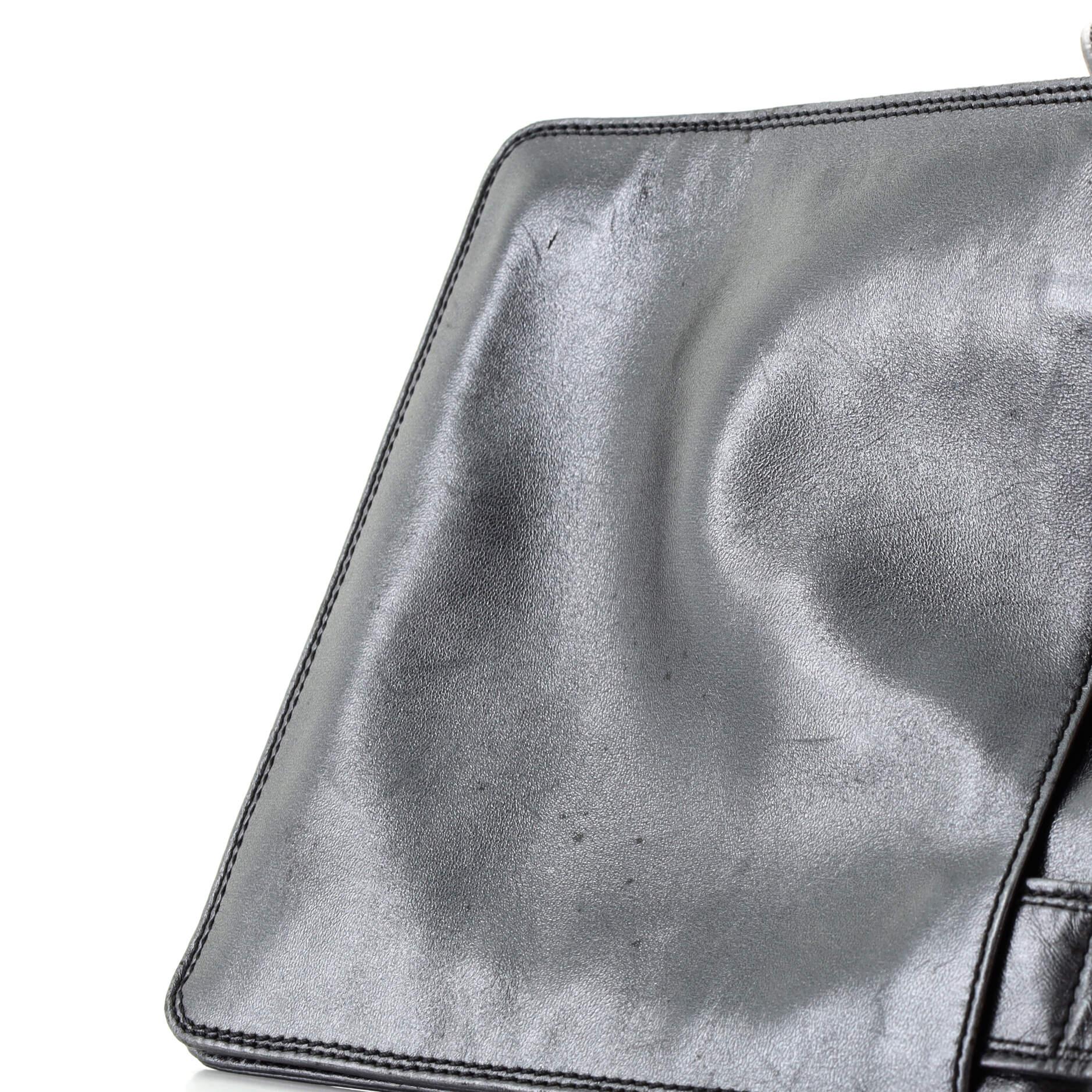 Chanel Flat Crossbody Bag Leather Small 2