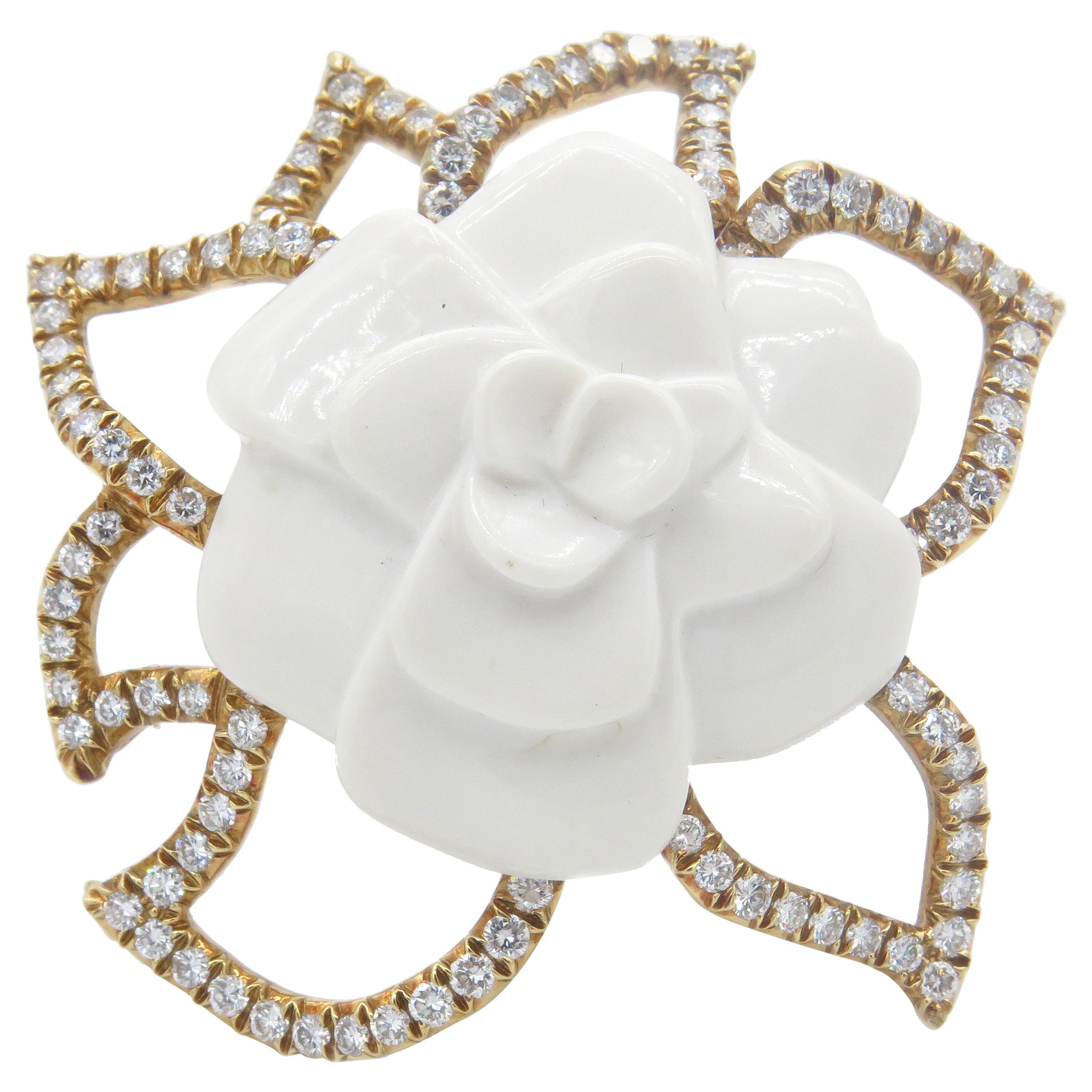 Chanel Flor De Camilia 18 Karat Yellow Gold and Ceramic Brooch For Sale