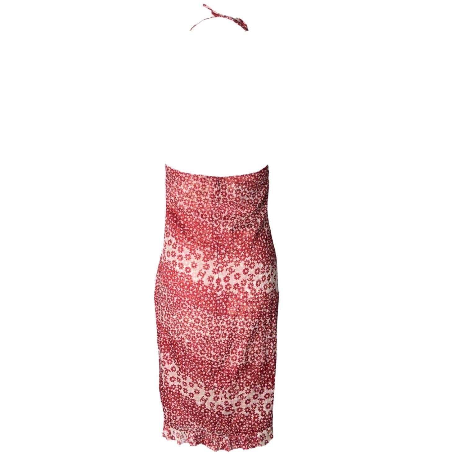 The perfect CHANEL summer dress in a soft cotton fabric, flattering cut and a discreet logo print immediately recognized by other CHANEL lovers!

Chanel did a revival of this print in 2022 for its Travel Kit AD - almost identical in a lighter