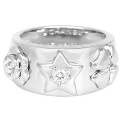 Chanel Floral Motif White Gold Ring