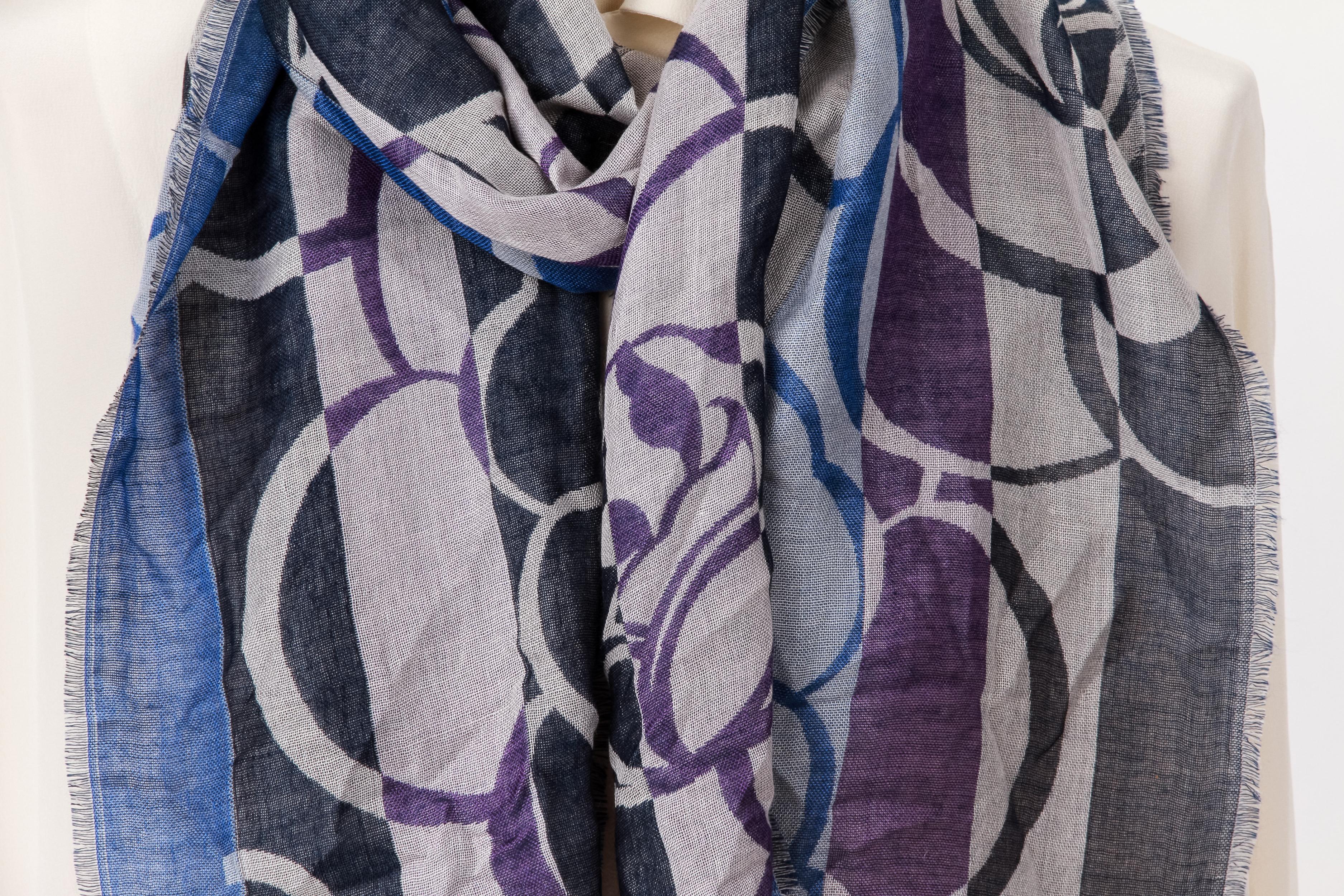  Chanel Floral Stripe Cashmere Silk Scarf
Multicolor in blue, purple, gray and dark blue and Chanel logos.cashmere and silk. Measurements 71 L x 16 H
