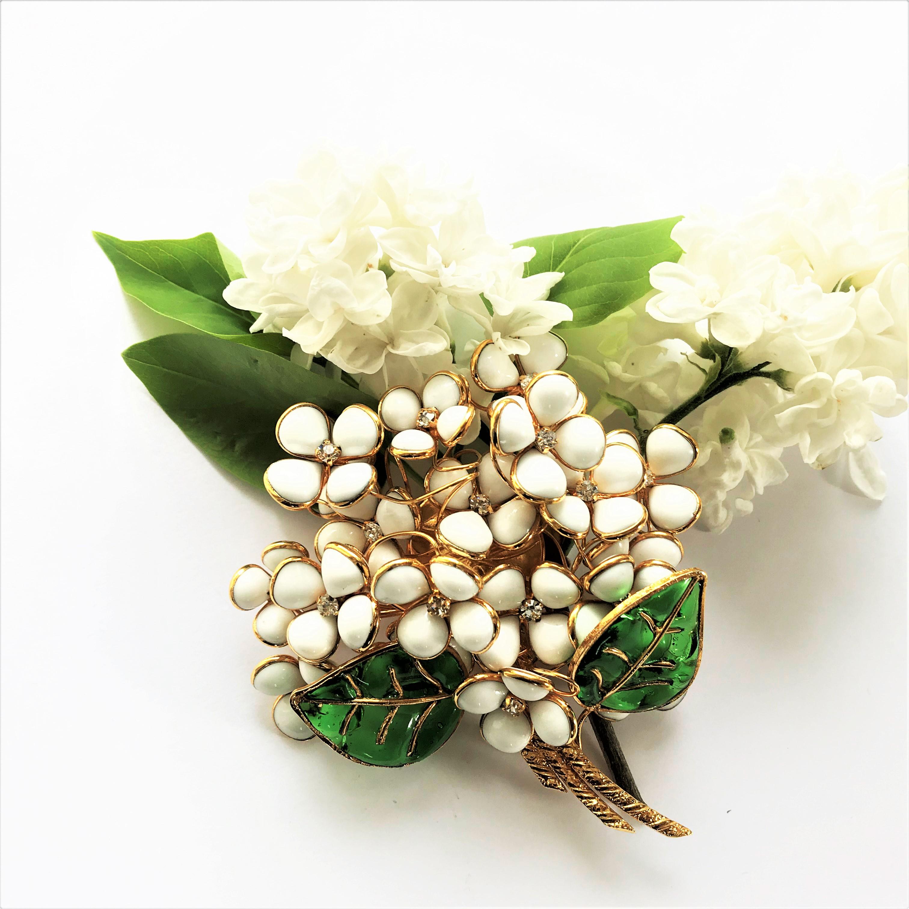 CHANEL FLOWER BROOCH by Maison Gripoix, designed in 1985 by V. de Castellane For Sale 2