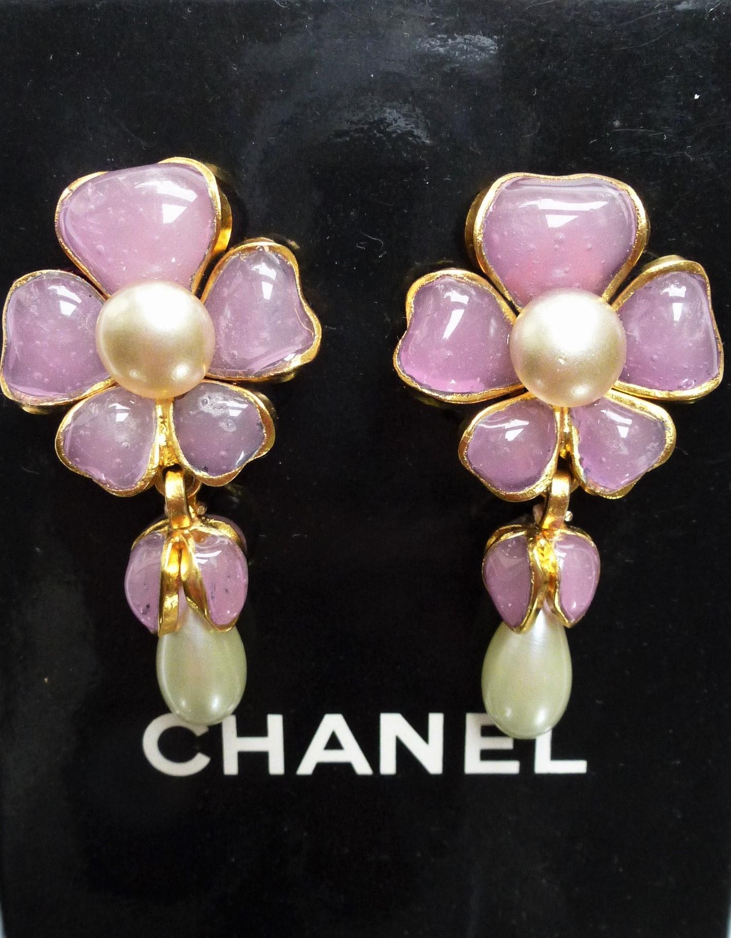 chanel earring pink