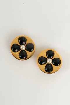 Chanel Flower Earrings - 109 For Sale on 1stDibs  chanel earring flower,  chanel flower pearl earrings, chanel daisy earrings