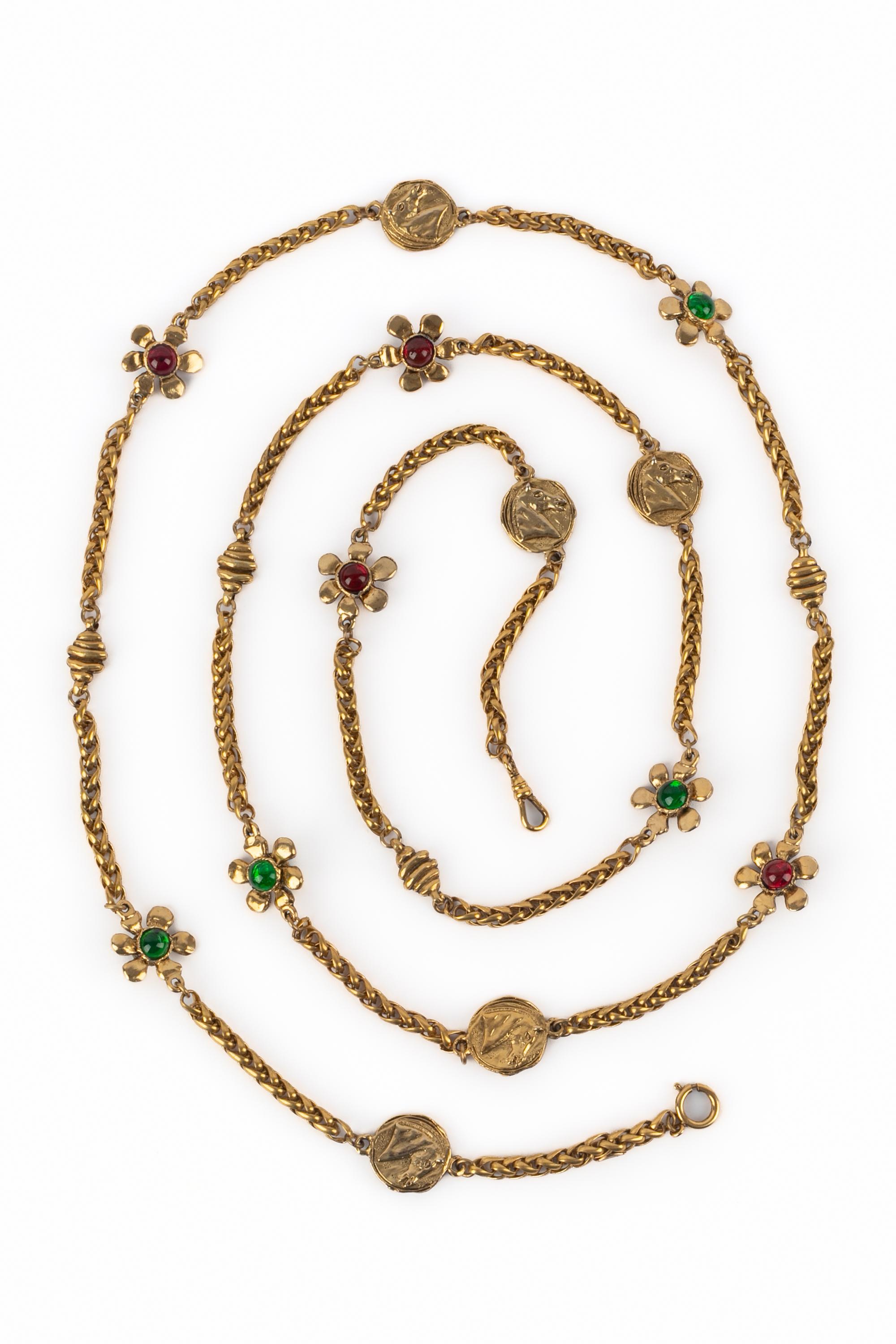 Collana a fiori Chanel anni '80 In condizioni ottime in vendita a SAINT-OUEN-SUR-SEINE, FR