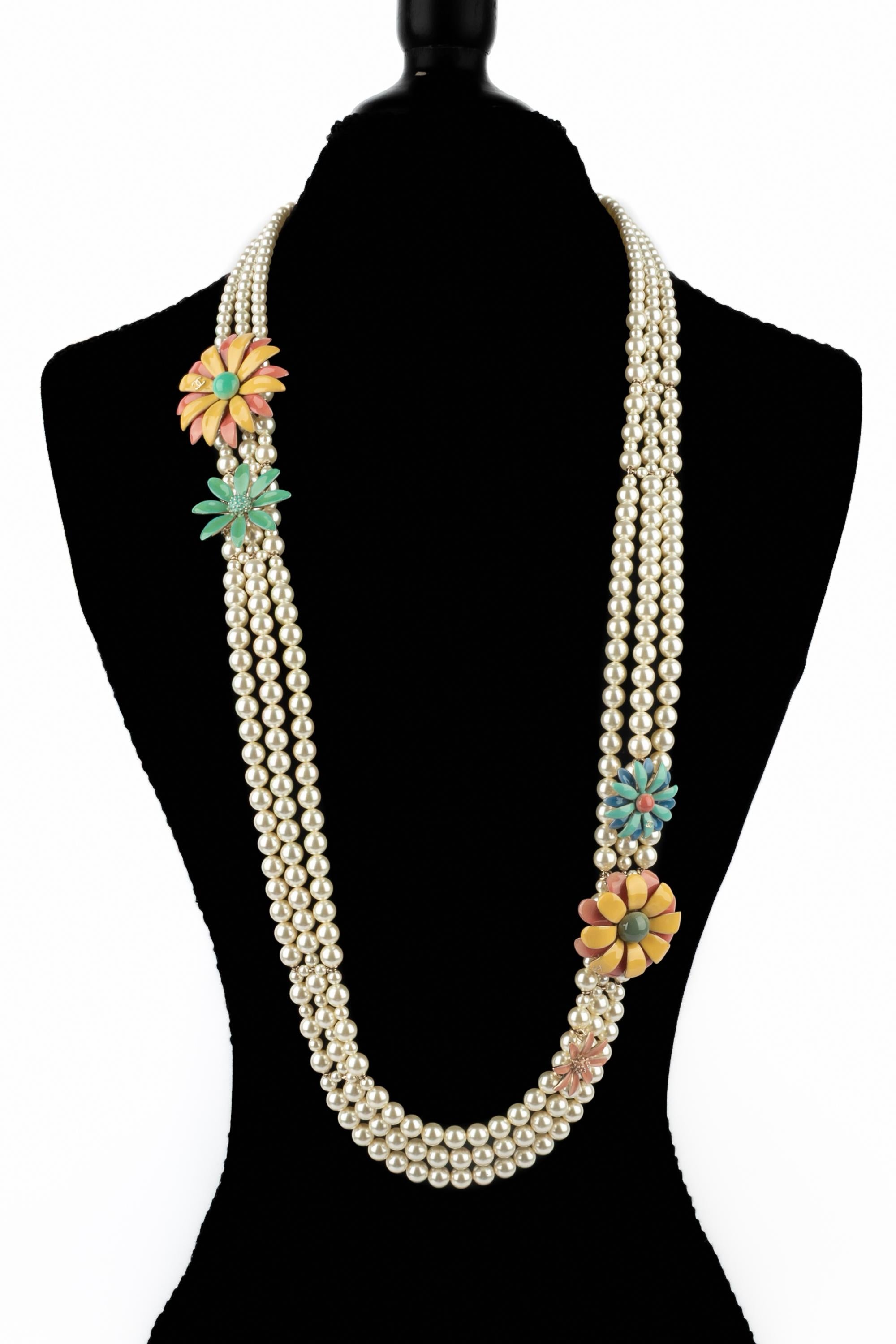 Chanel collana di fiori 2017 in vendita 7