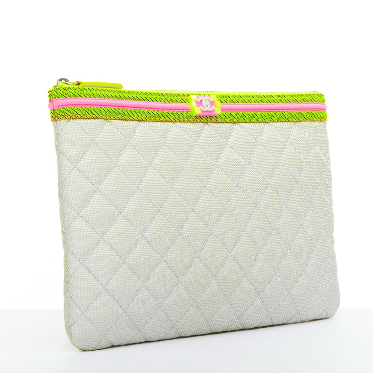Beige CHANEL Fluo Boy O-Case quilted grey neon pink yellow nylon clutch bag en vente