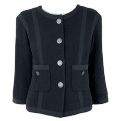 Chanel Timeless Jacke aus schwarzem Tweed