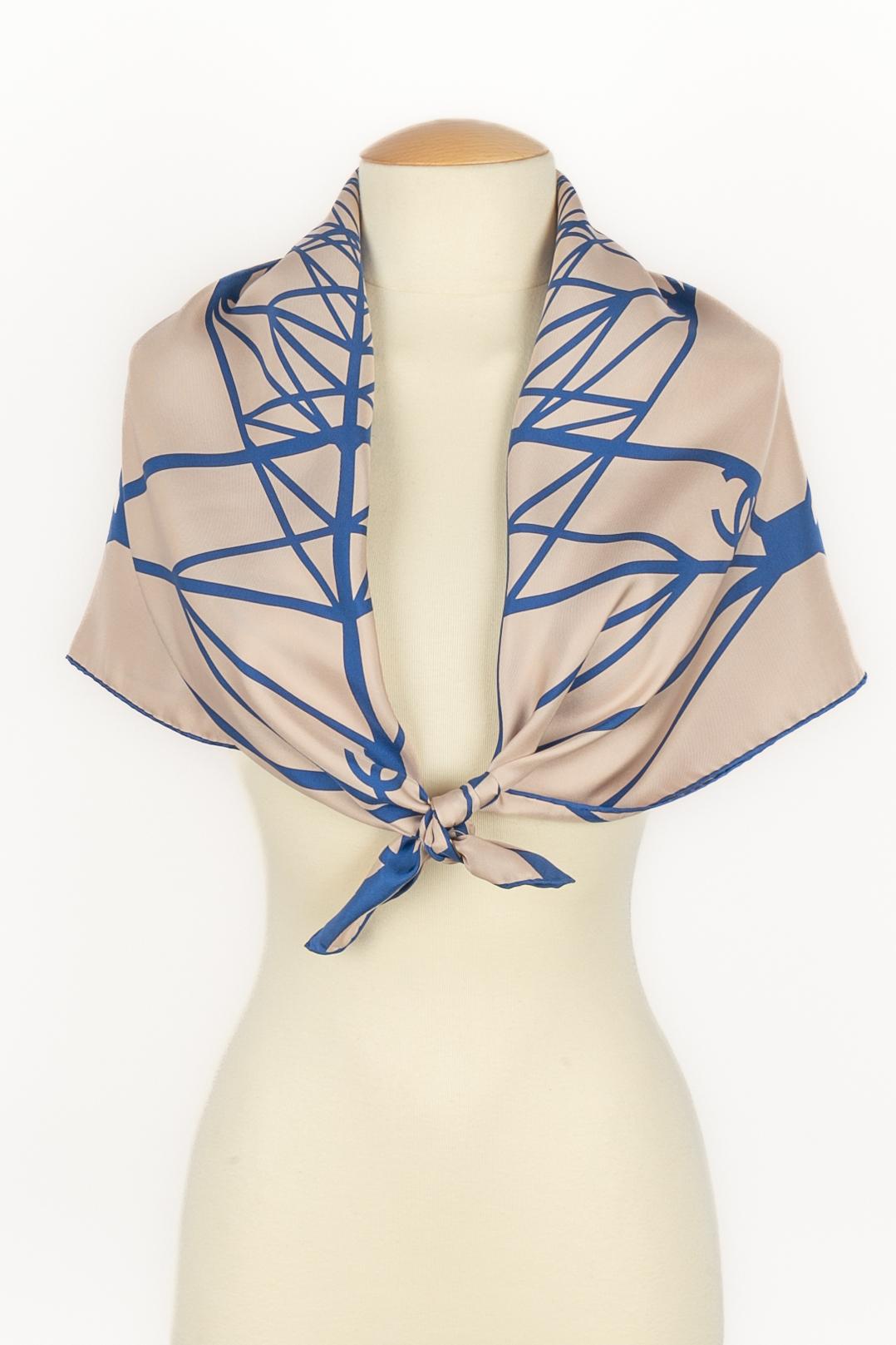 Chanel foulard / foulard en vente 2