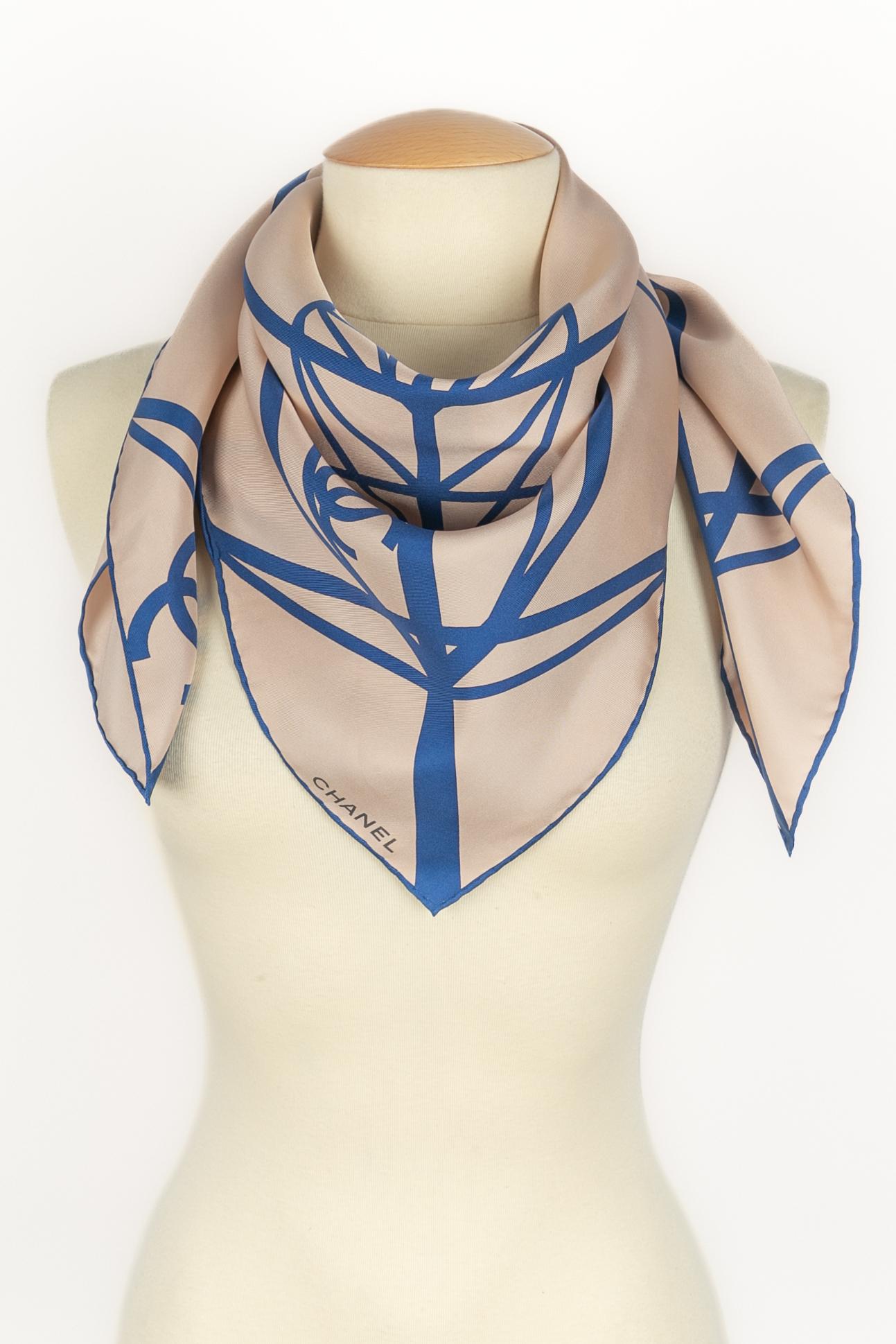 Chanel foulard / foulard en vente 3