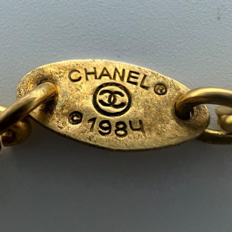 Chanel Vintage '95 Tortoise & Gold Four Leaf Clover Necklace