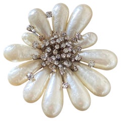Chanel Französisch Couture Gripoix Perlenbrosche