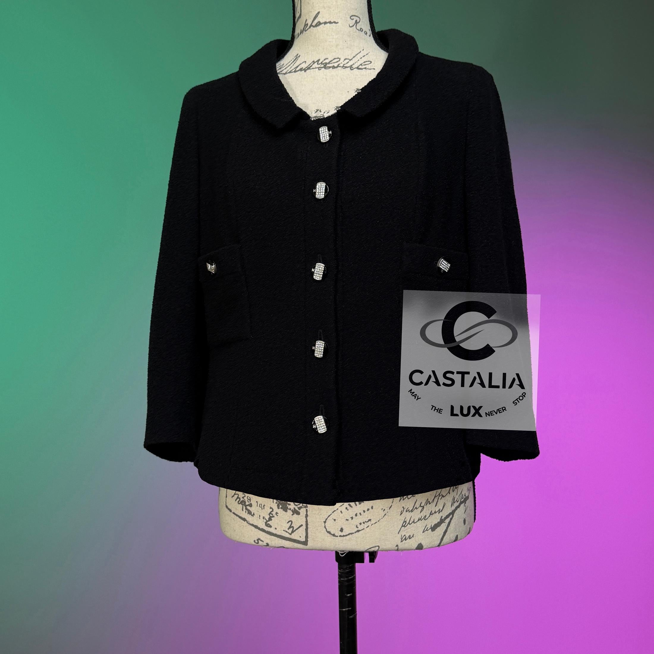 Chanel French Riviera Artisanal Giacca in tweed nero 40 FR in vendita 8