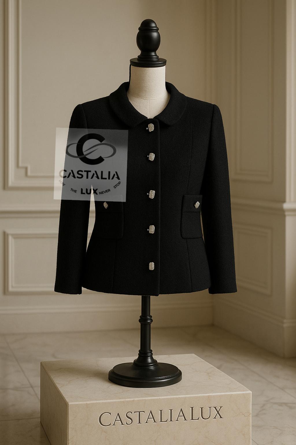da uomo o donna Chanel French Riviera Artisanal Giacca in tweed nero 40 FR in vendita