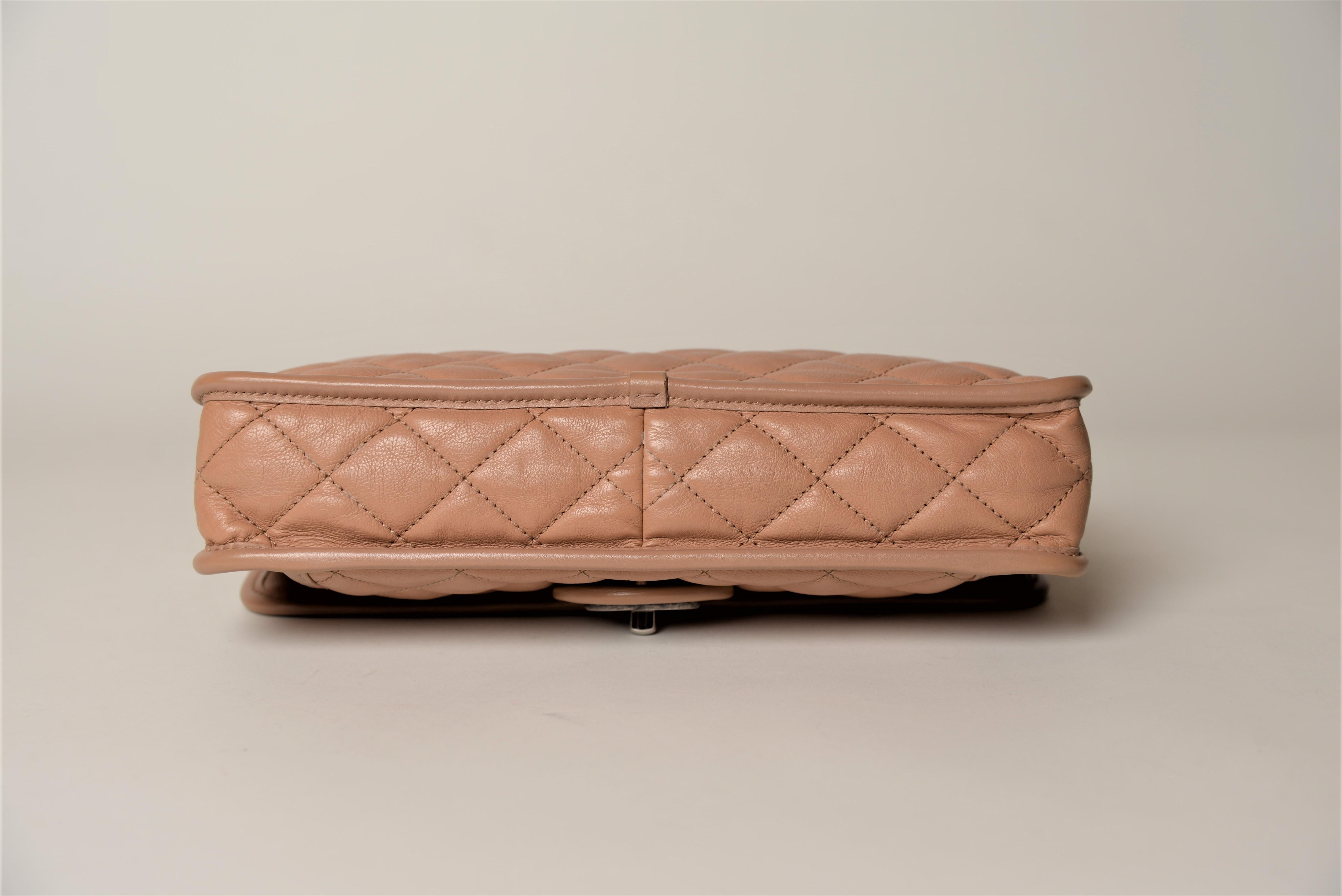 Chanel Französisch Riviera Klappe Tasche gesteppt dunkel Beige 1