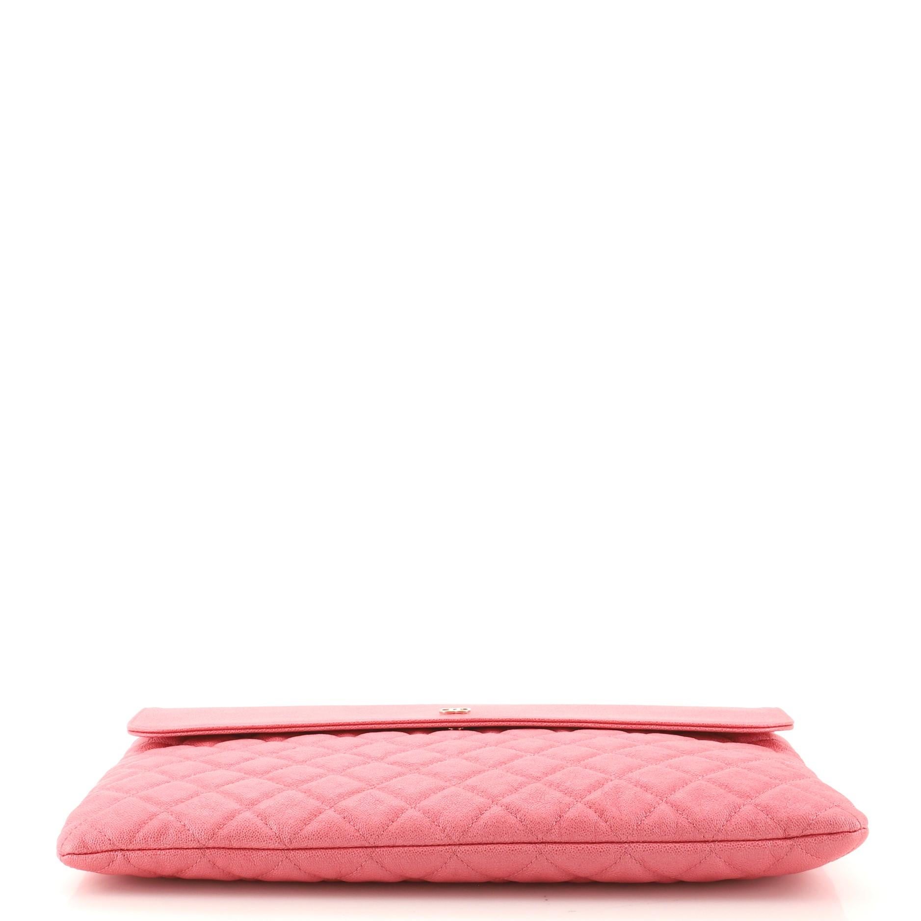 Women's or Men's Chanel Front Pocket O Case Pouch Quilted Iridescent Caviar Large