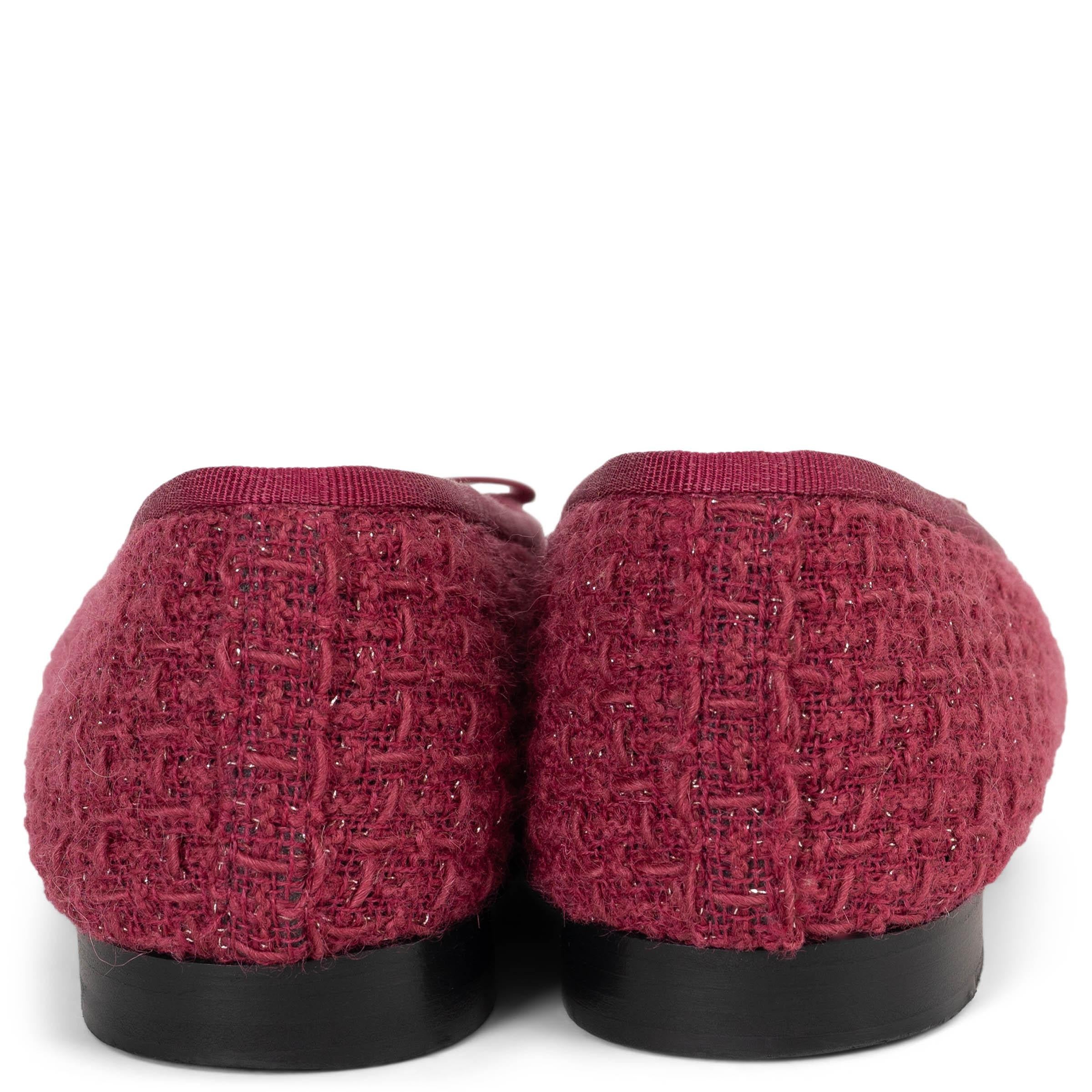 Women's CHANEL fuchsia & black rubber 16K LUREX TWEED Ballet Flats Shoes 38.5 For Sale