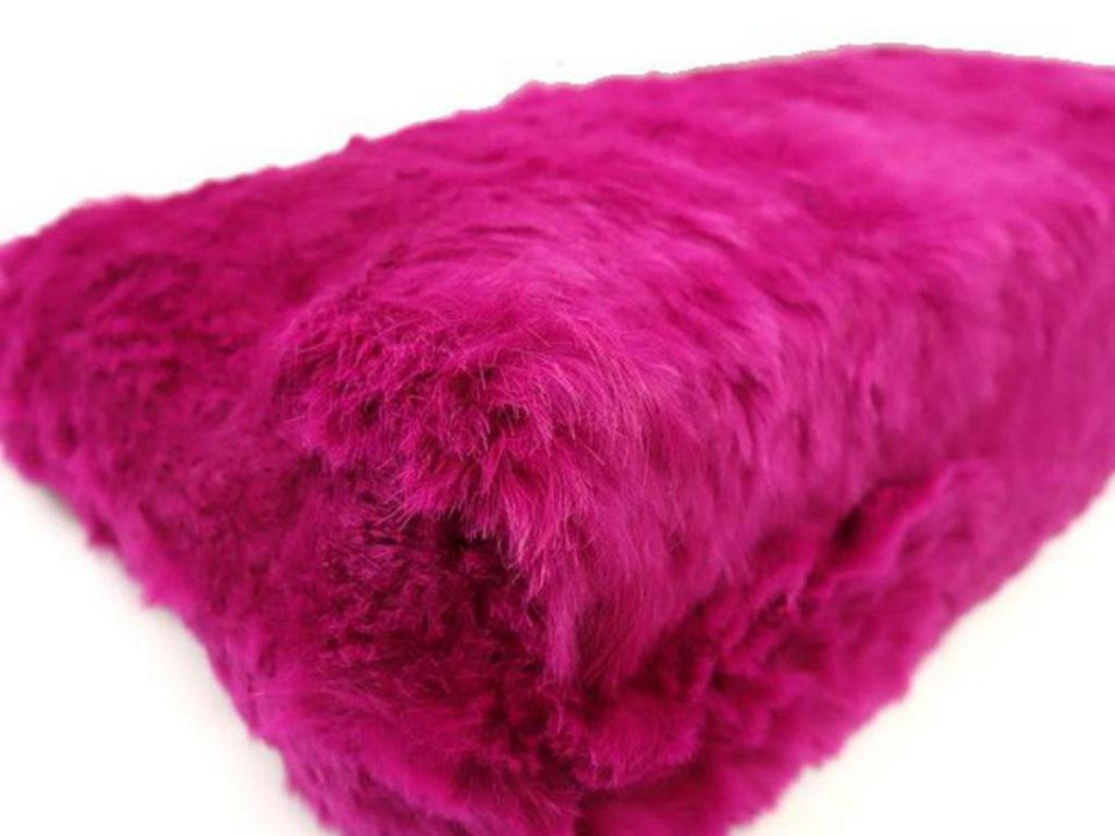 Chanel Fuchsia Chain Tote 228729 Pink Rabbit Fur Shoulder Bag For Sale 2