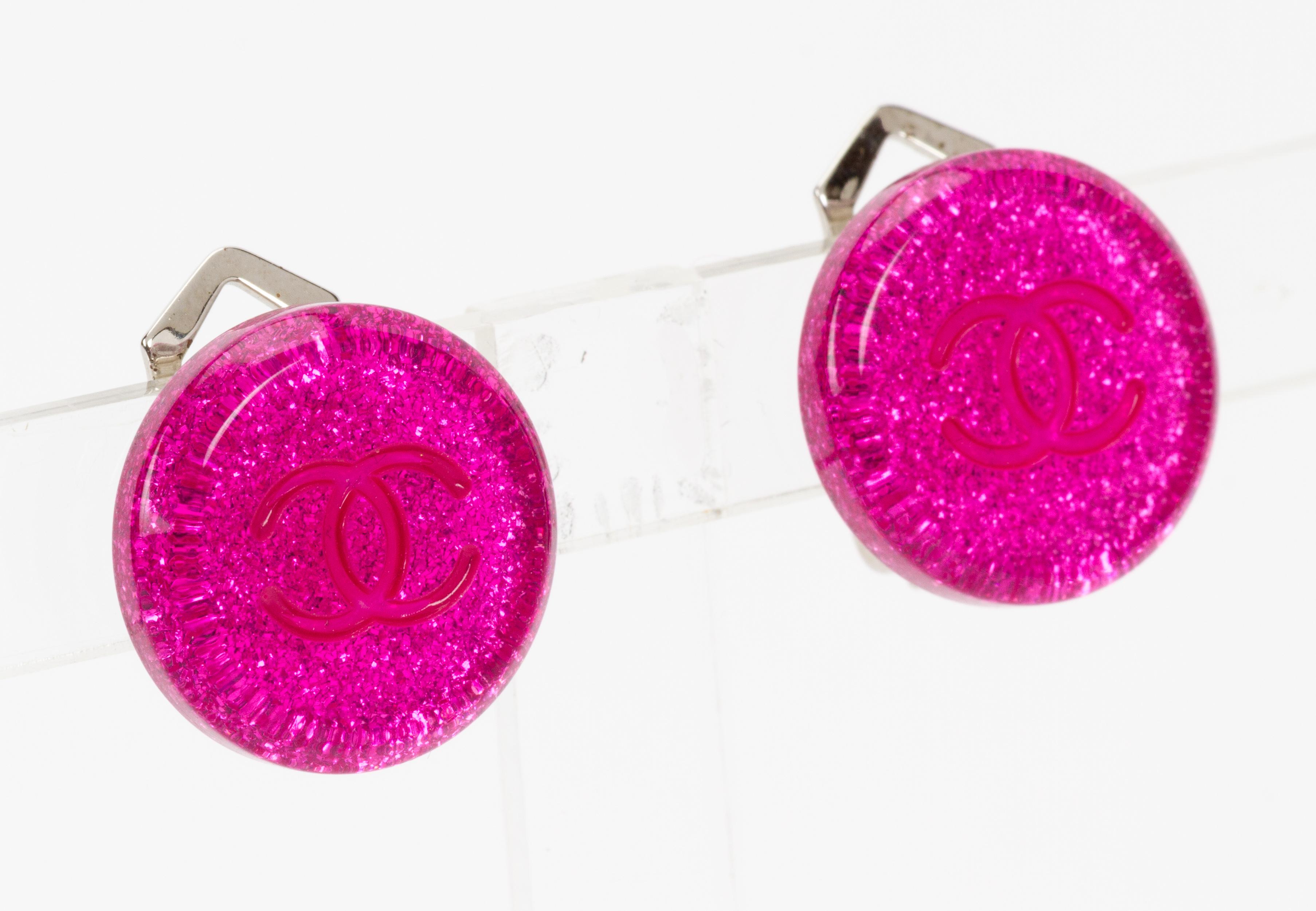 Chanel fuchsia lucite cc logo clip earrings. Autumn 2000 collection. Comes with original box.