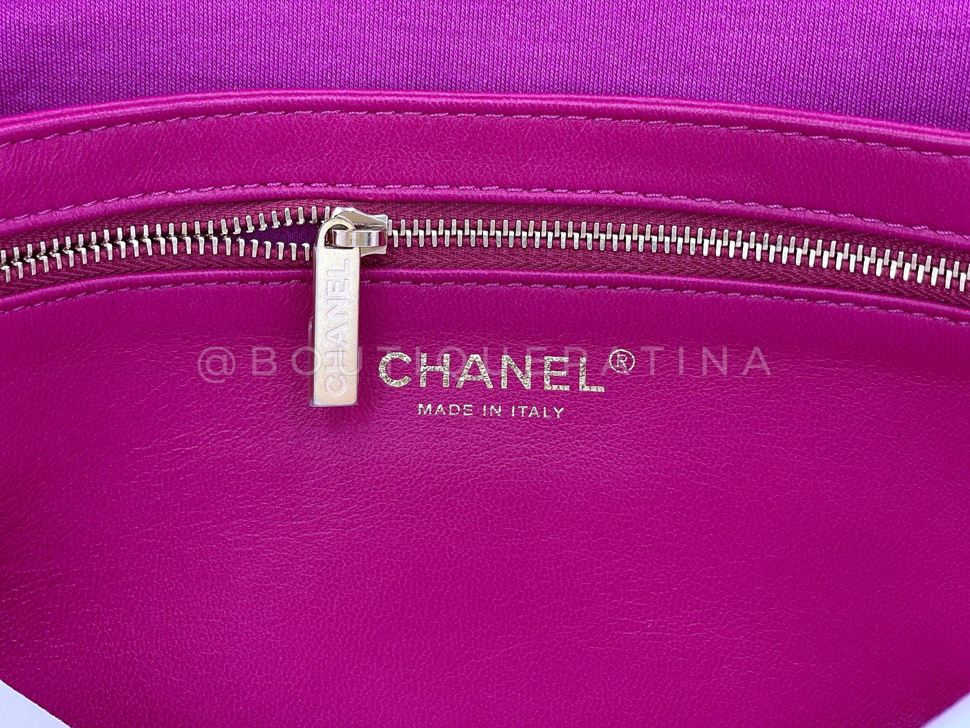 Chanel Fuchsia Pink Lambskin Puffy Large Clutch Flap Bag GHW 68505 en vente 5