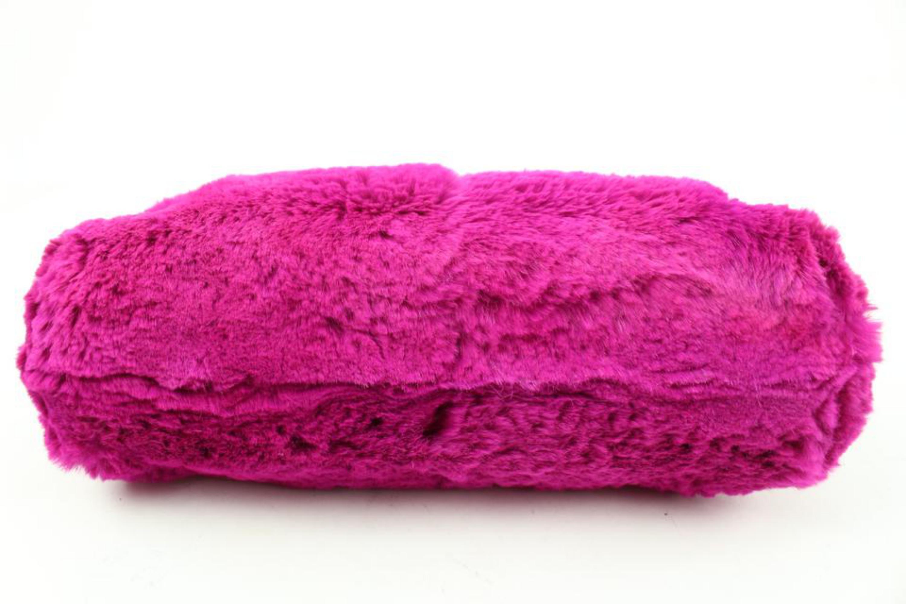 Women's Chanel Fuchsia Pink Rabbit Fur Chain Shoulder Bag 3C88a