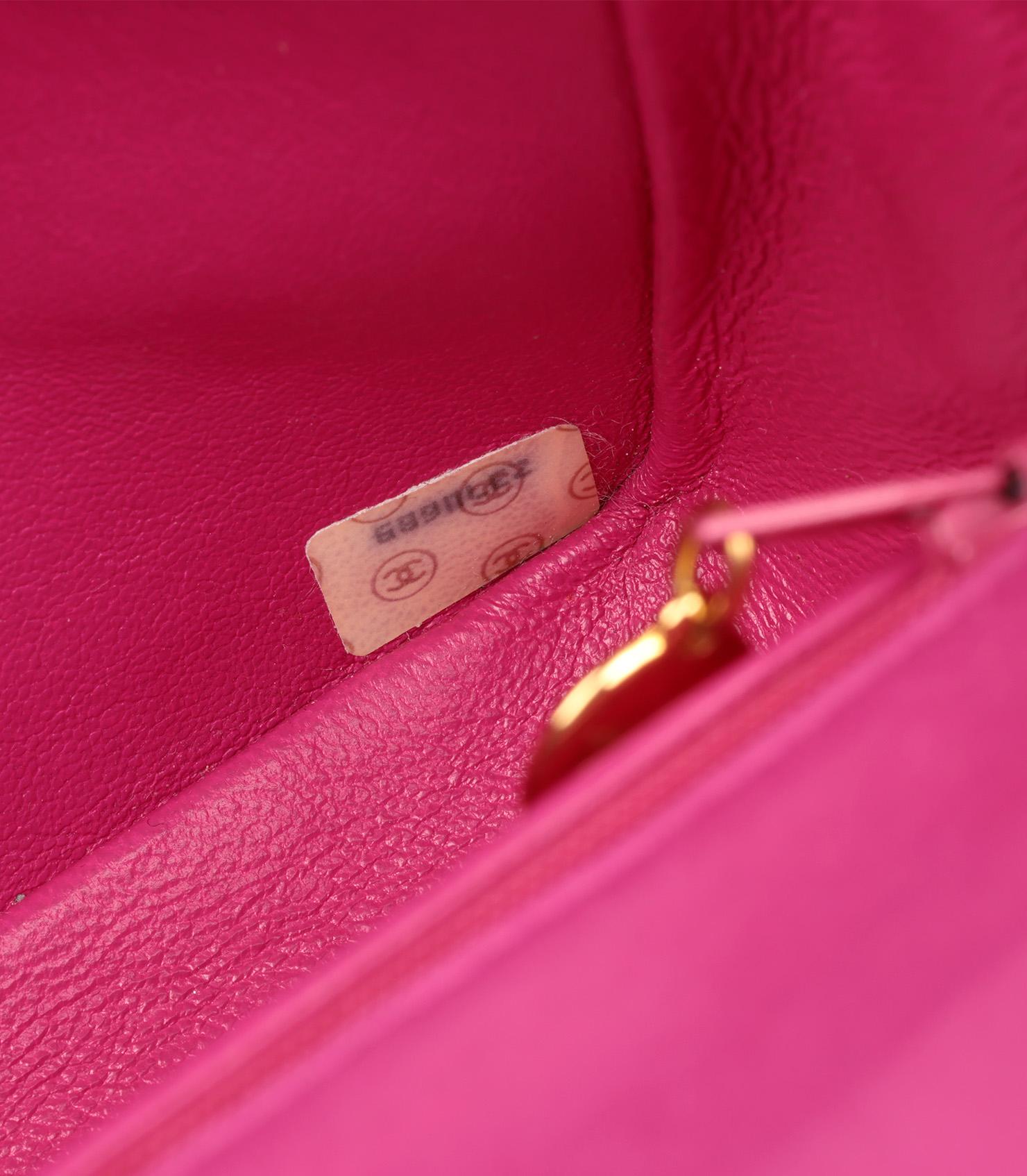 Chanel  Fuchsia Vertical Quilted Velvet Small Diana Classic Single Flap For Sale 3