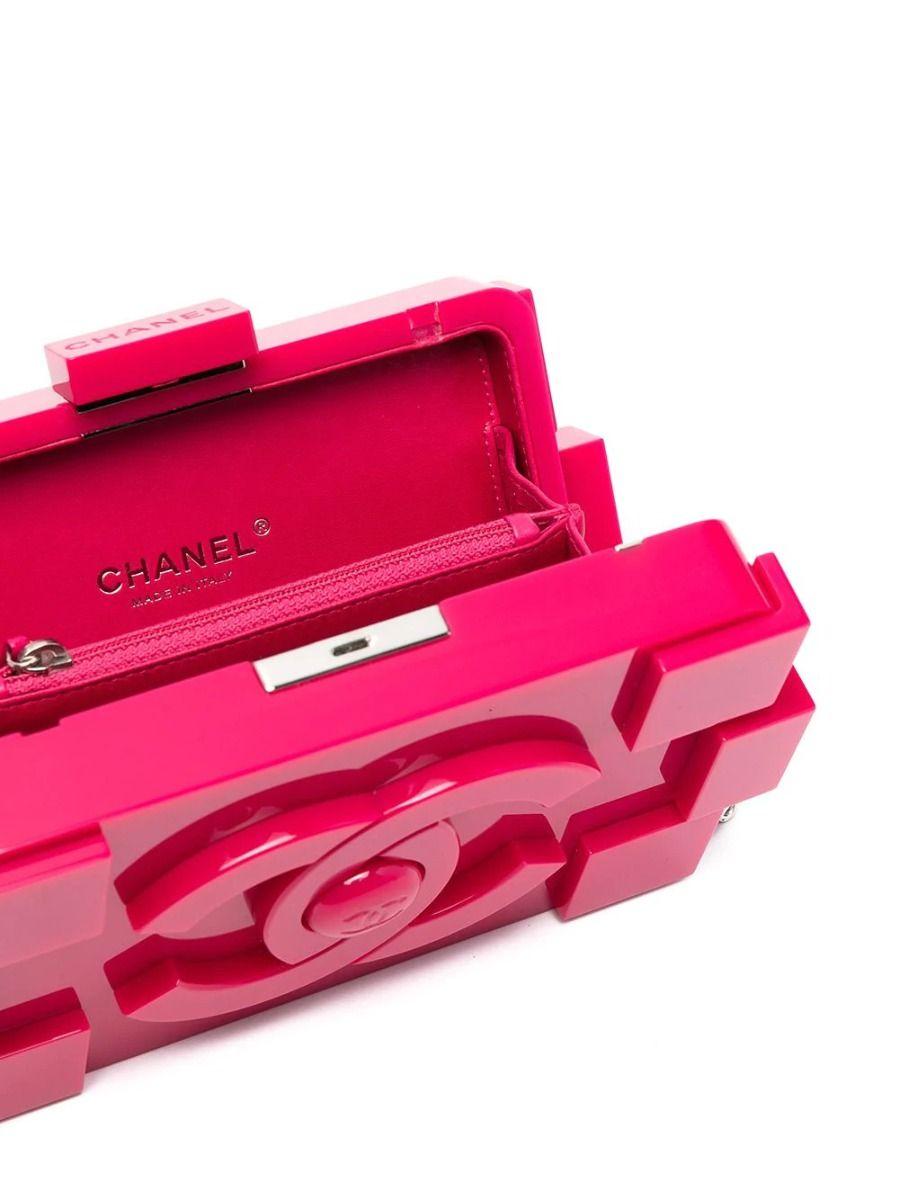 Chanel Fucshia Lego Clutch In Excellent Condition In London, GB