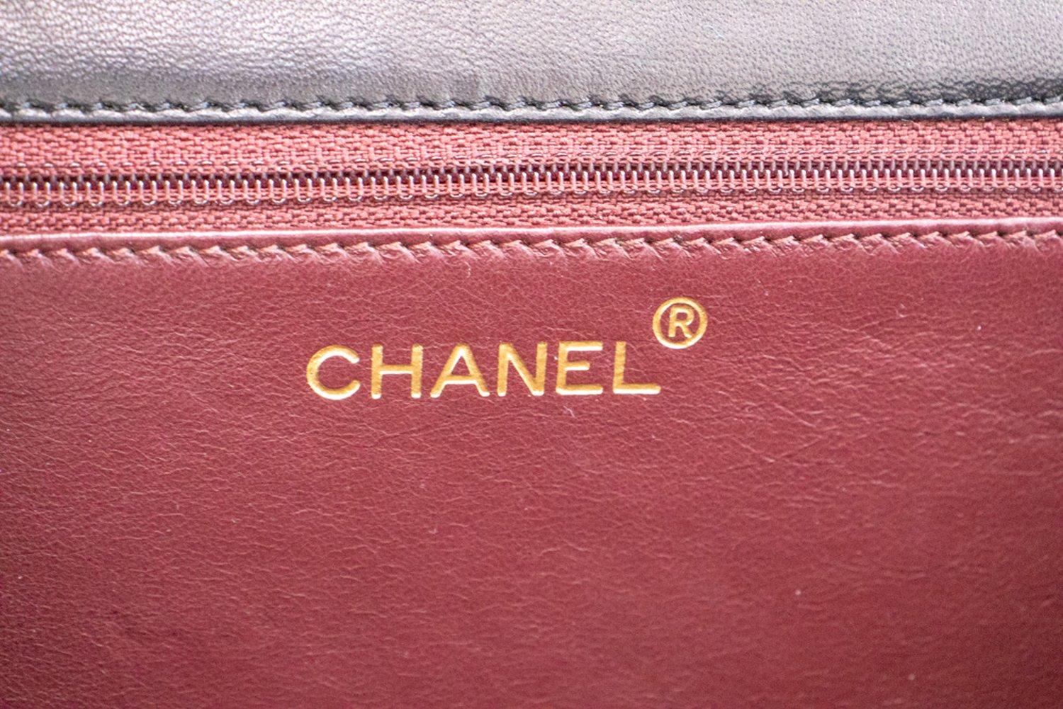 CHANEL Full Chain Flap Shoulder Bag Black Clutch Quilted Lambskin For Sale 11