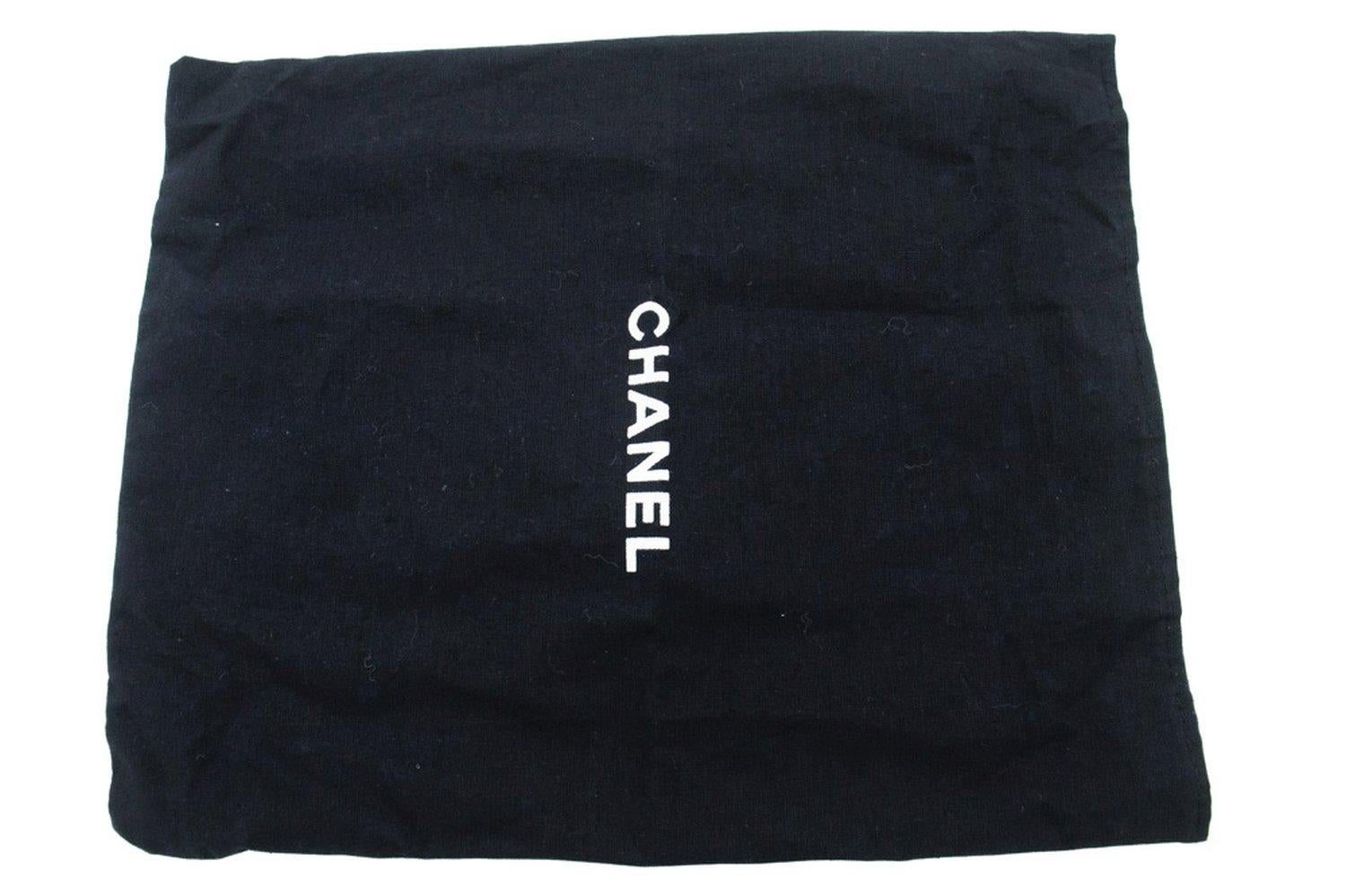 CHANEL Full Chain Flap Shoulder Bag Black Clutch Quilted Lambskin For Sale 13