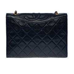 Chanel Full flap shoulder bag in navy quilted lambskin, GHW