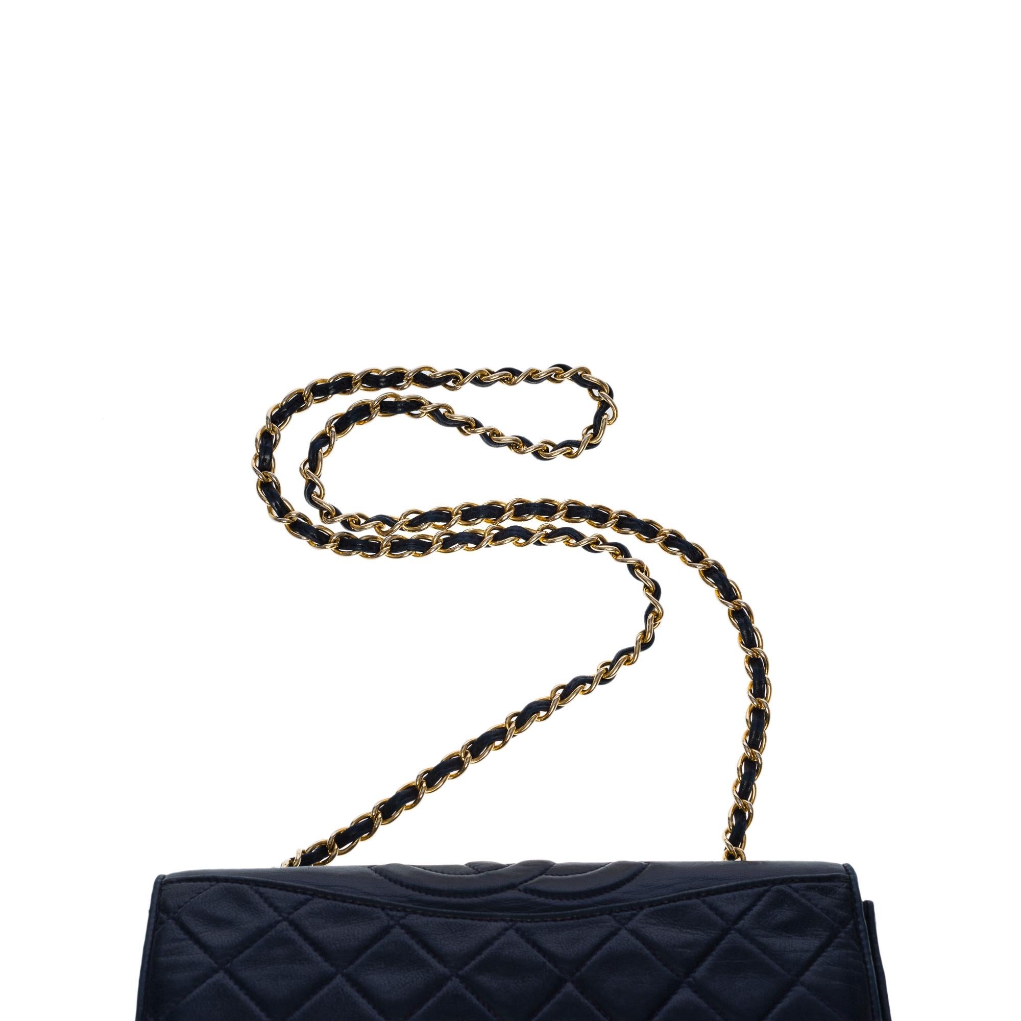 Chanel Full flap shoulder bag in navy quilted lambskin, GHW For Sale 3