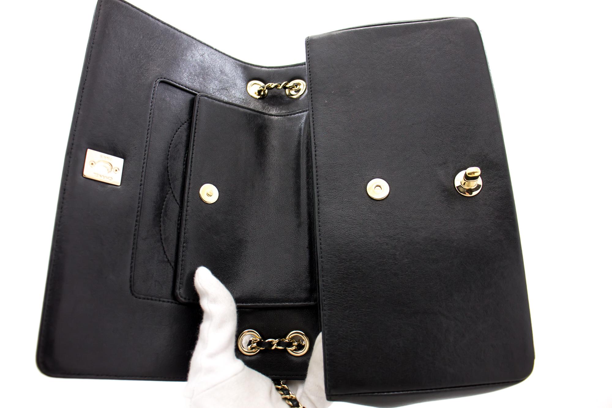 CHANEL Full Flap V Stitch Kette Umhängetasche Schwarz Gold im Angebot 6