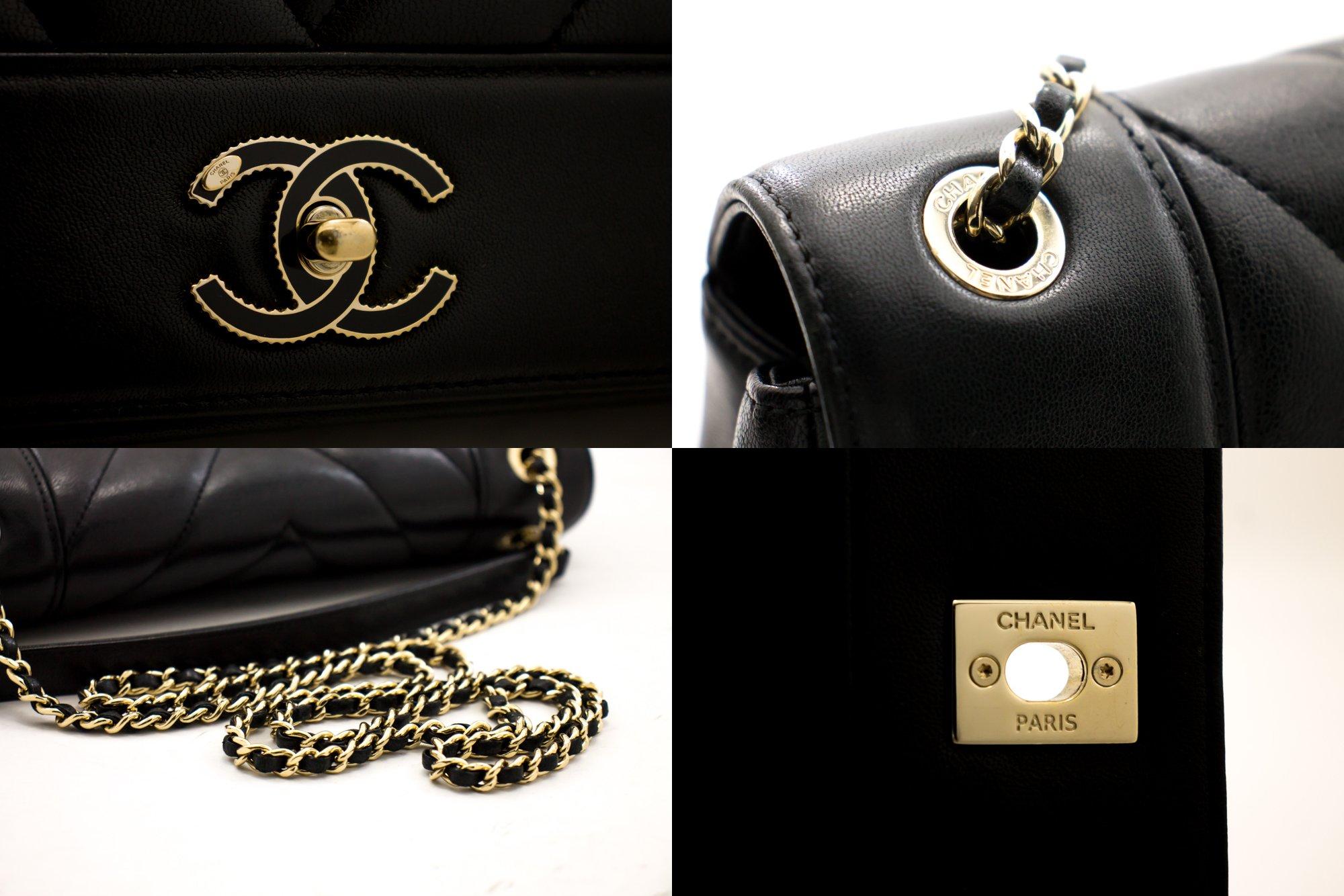 CHANEL Full Flap V Stitch Kette Umhängetasche Schwarz Gold im Angebot 3