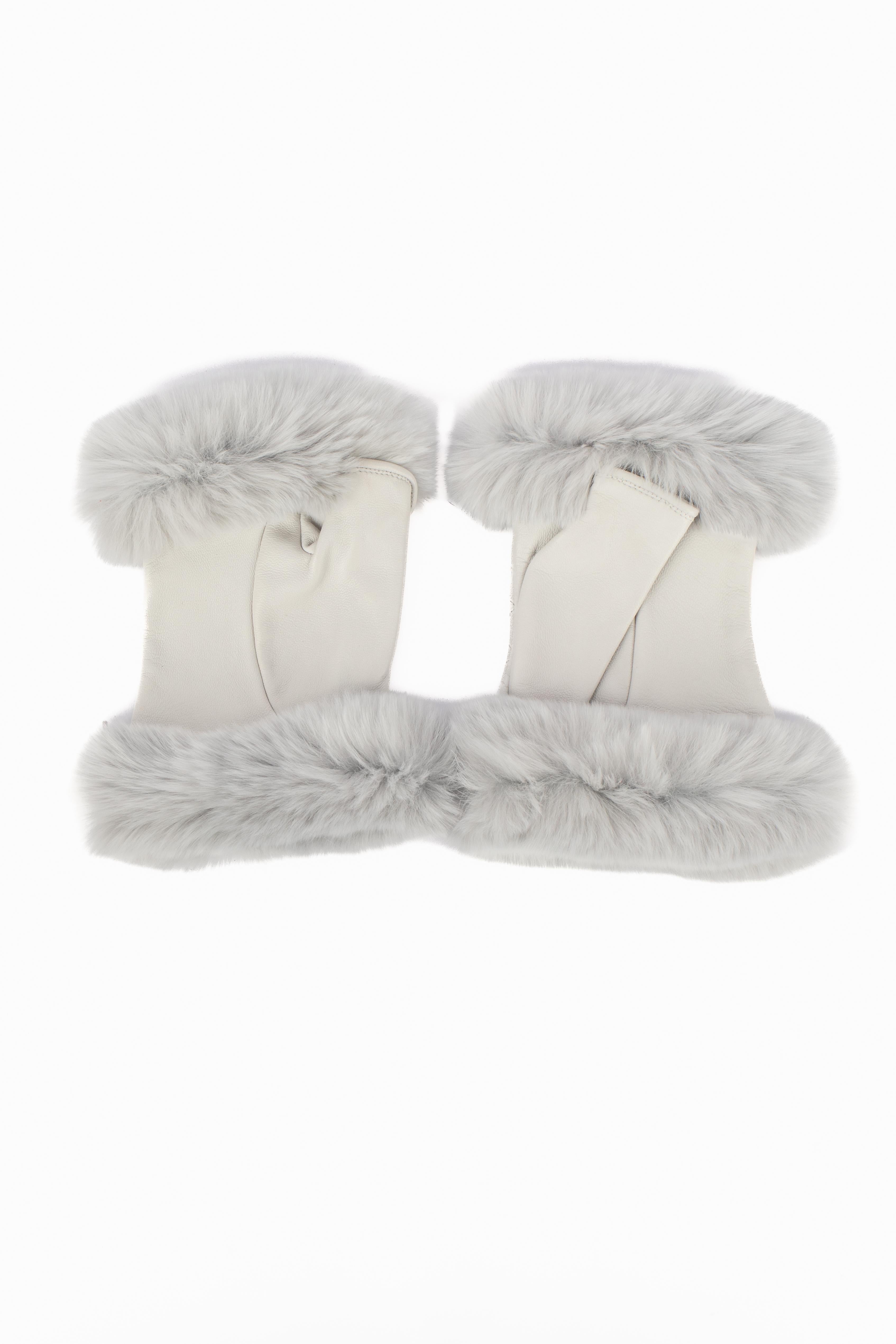 Gants sans doigts en fourrure et cuir de Chanel Excellent état - En vente à SAINT-OUEN-SUR-SEINE, FR