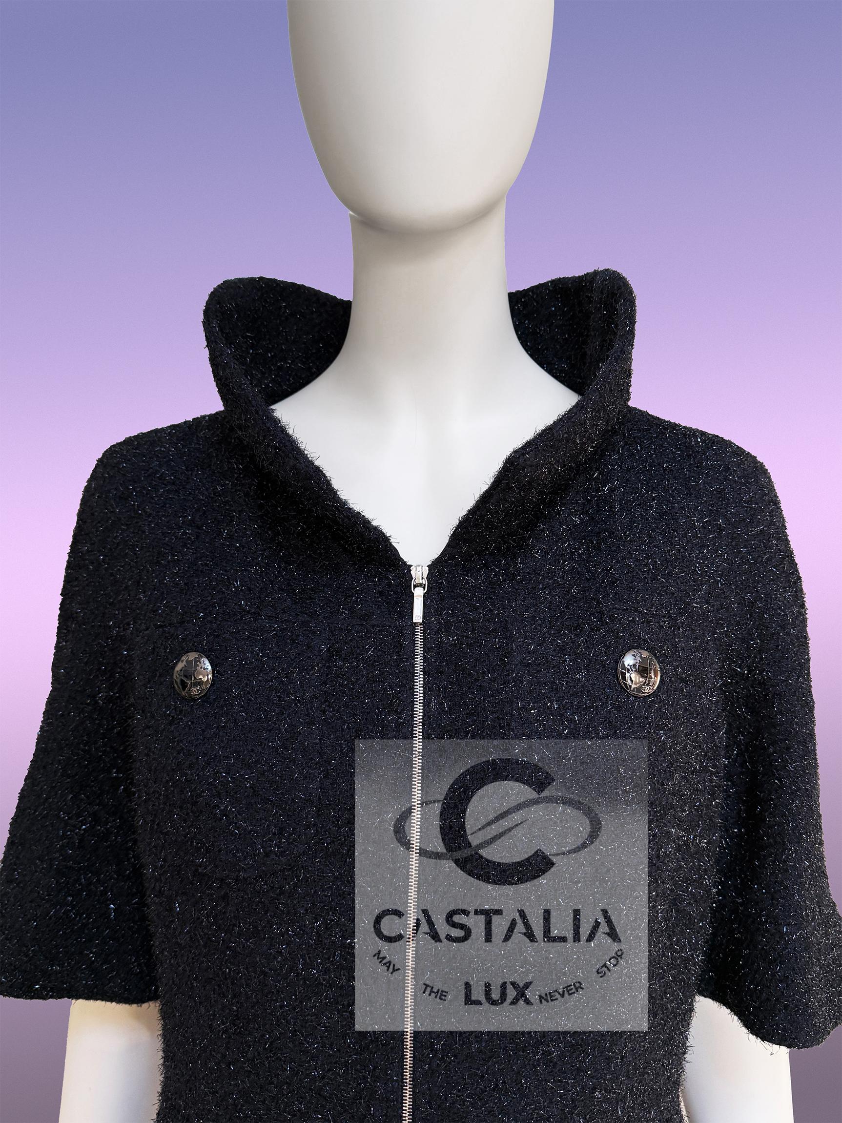 Chanel Futuristisch Schwarz Schimmer Tweed Jacke Kleid 36 FR im Angebot 9