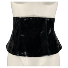 CHANEL FW 01 Taille 8 Ceinture en cuir verni noir et soie