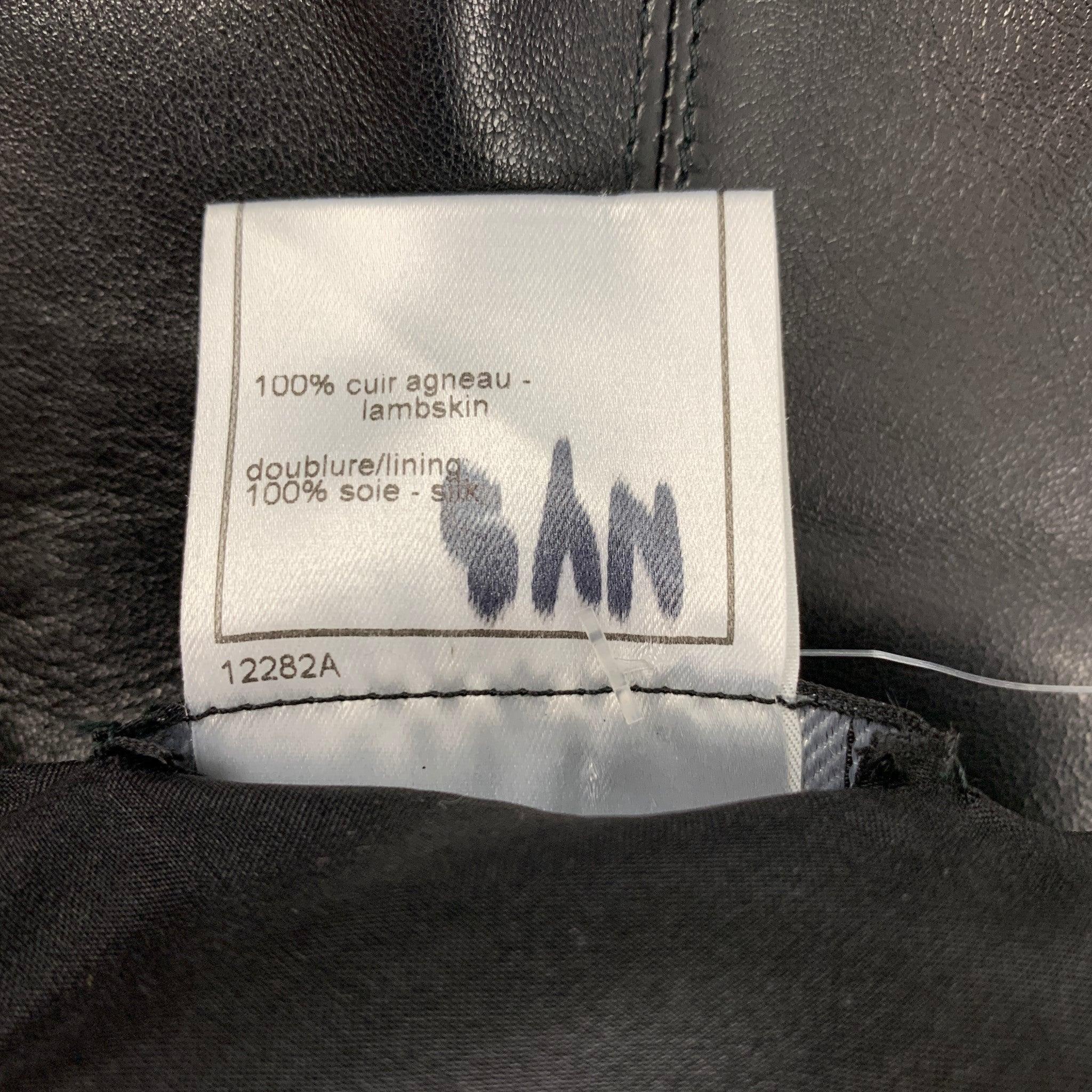 CHANEL FW 2001 Size 6 Black Leather Silk Belt For Sale 1