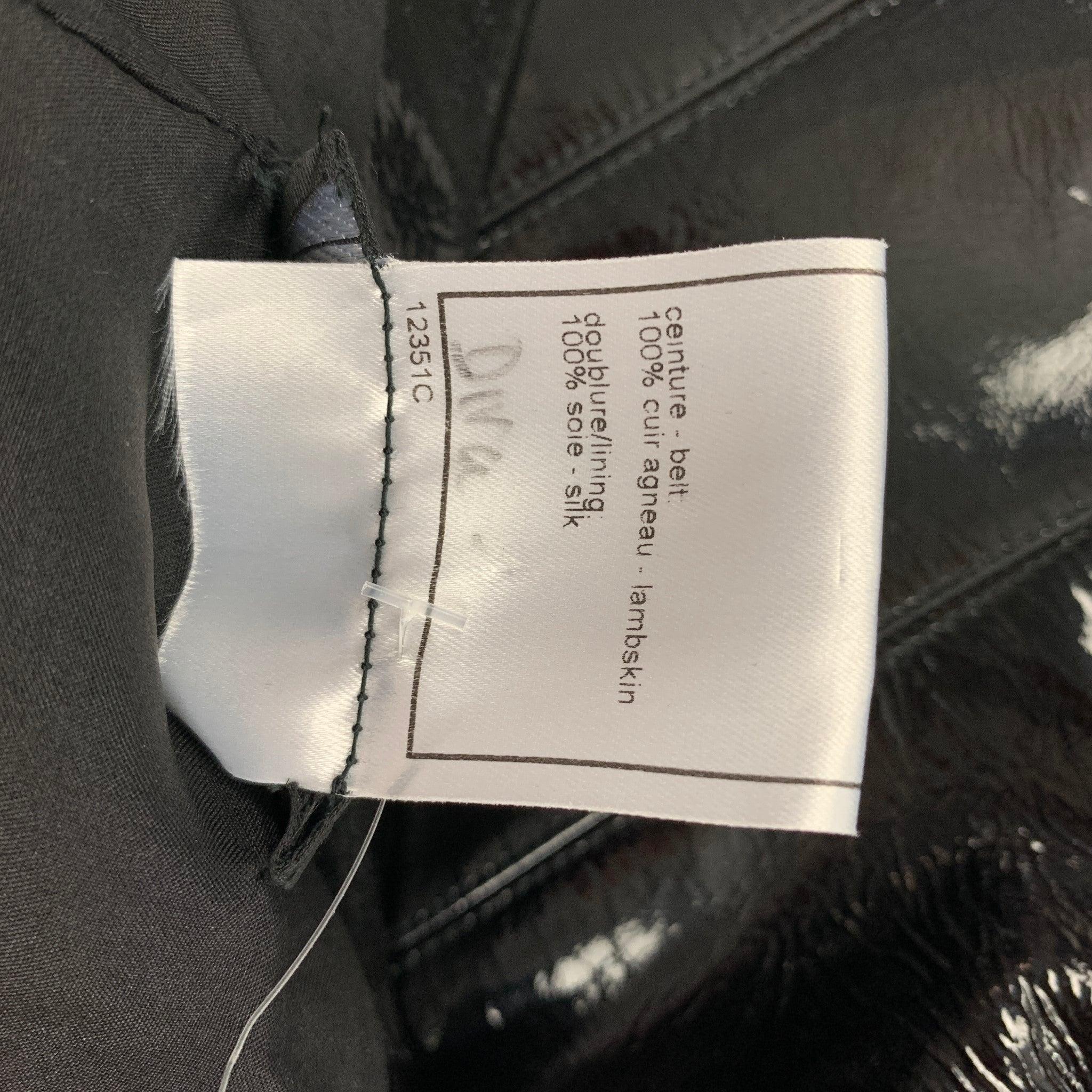 CHANEL FW 2001 Size 8 Black Patent Leather Silk Belt 1