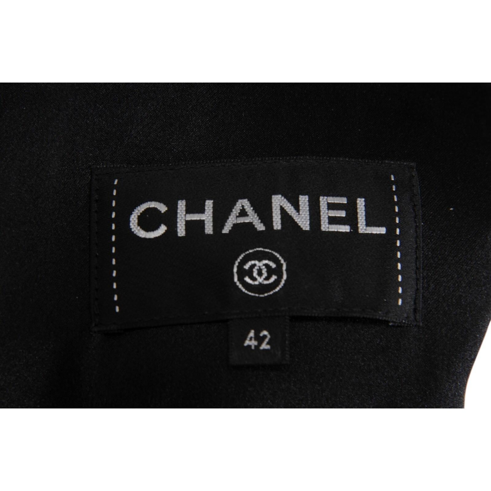 Chanel FW 2017 Runways Sequin Shift Mini Dress Size FR 42 XL White Black en vente 8